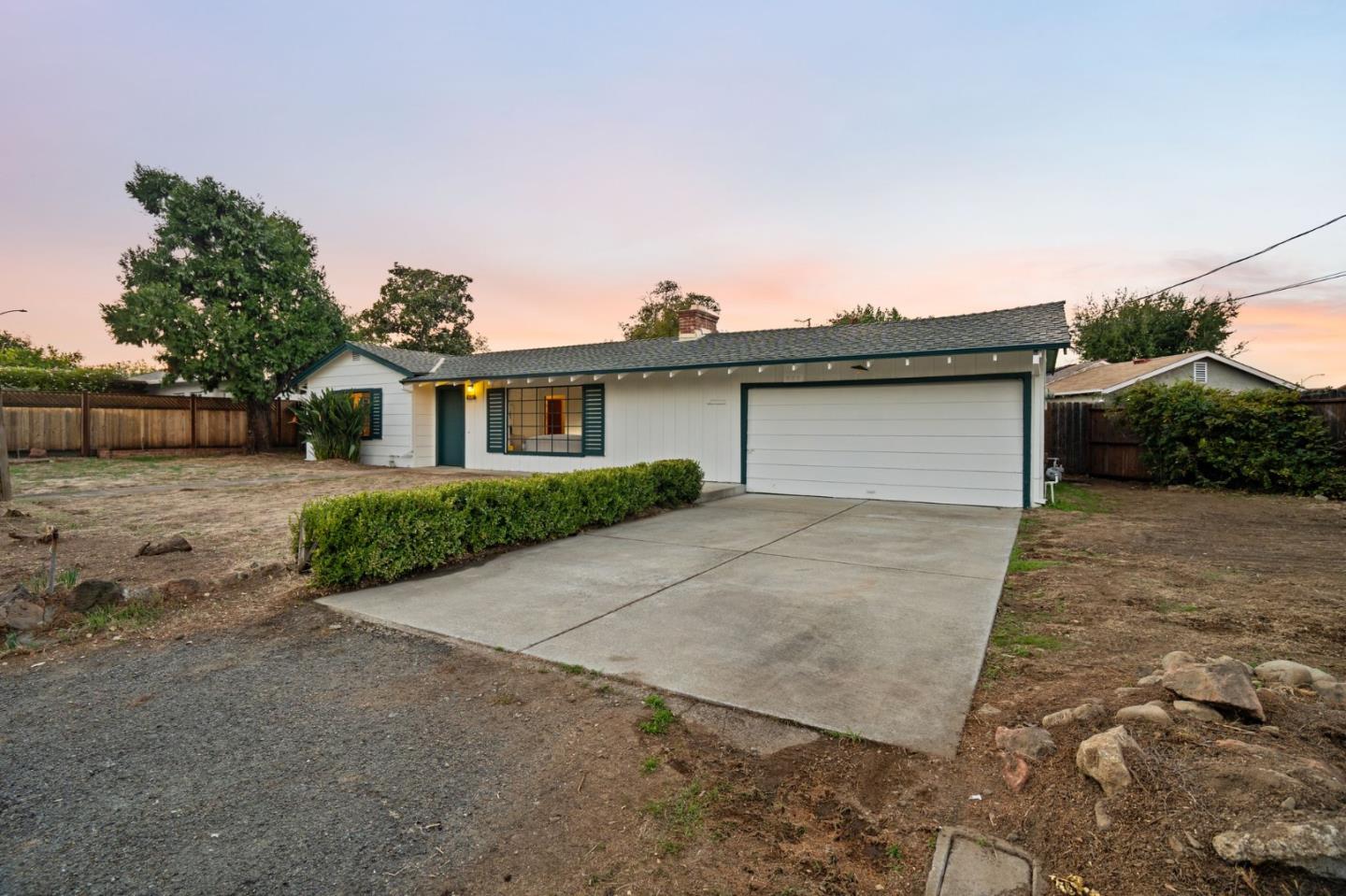 16281 Camino Del Sol