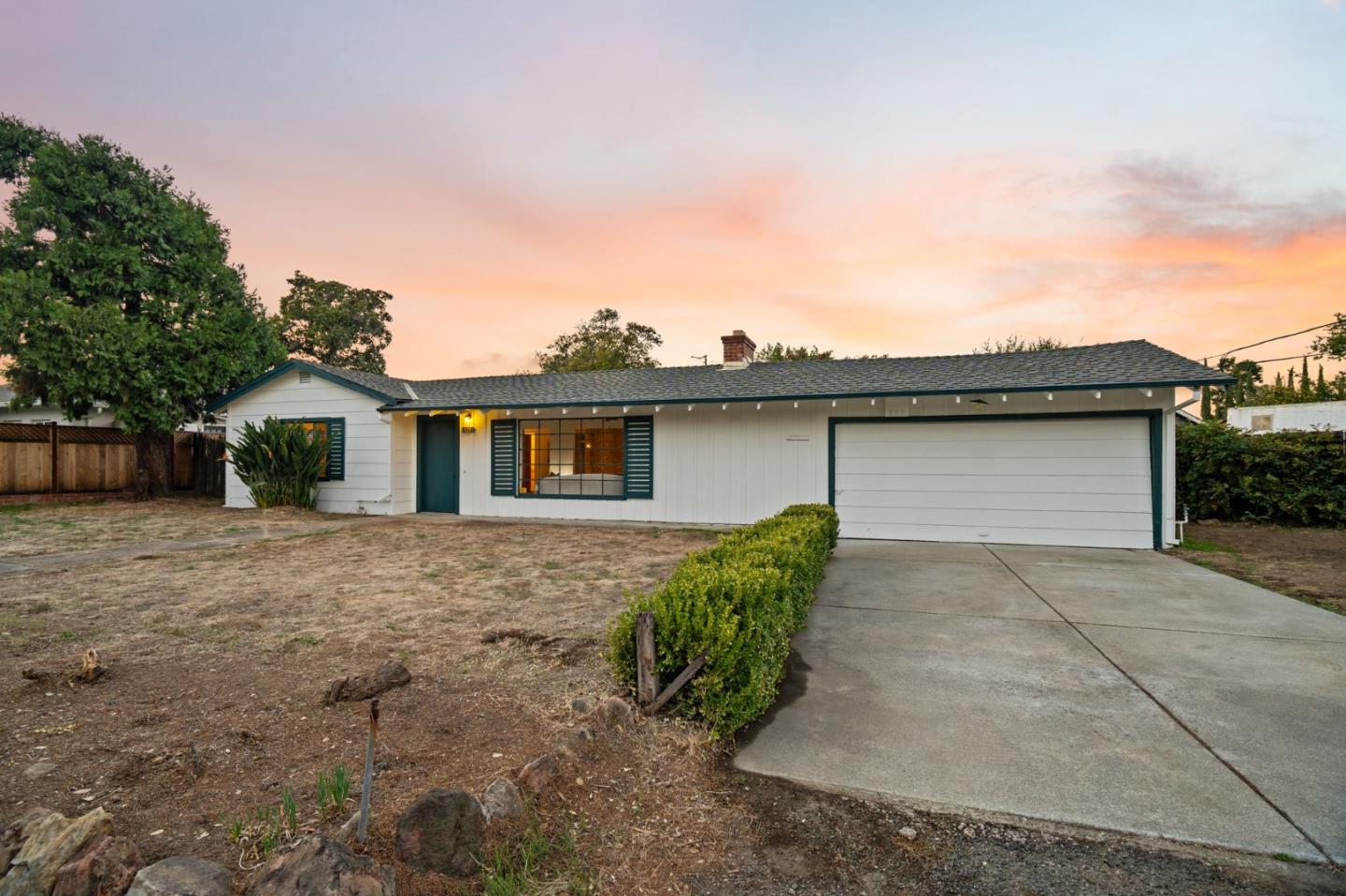 16281 Camino Del Sol