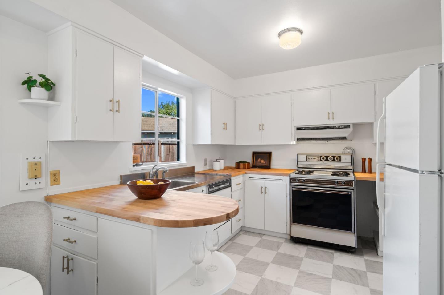 16281 Camino Del Sol