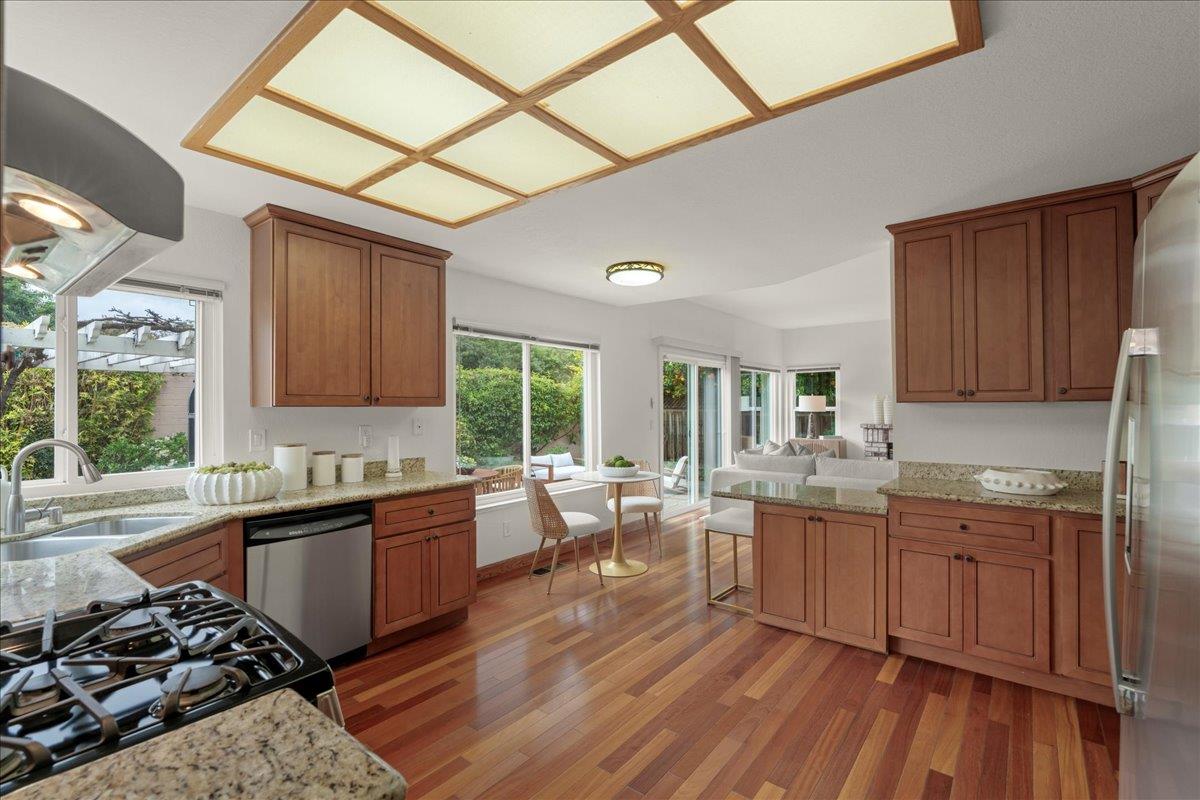 5629 Crow Lane