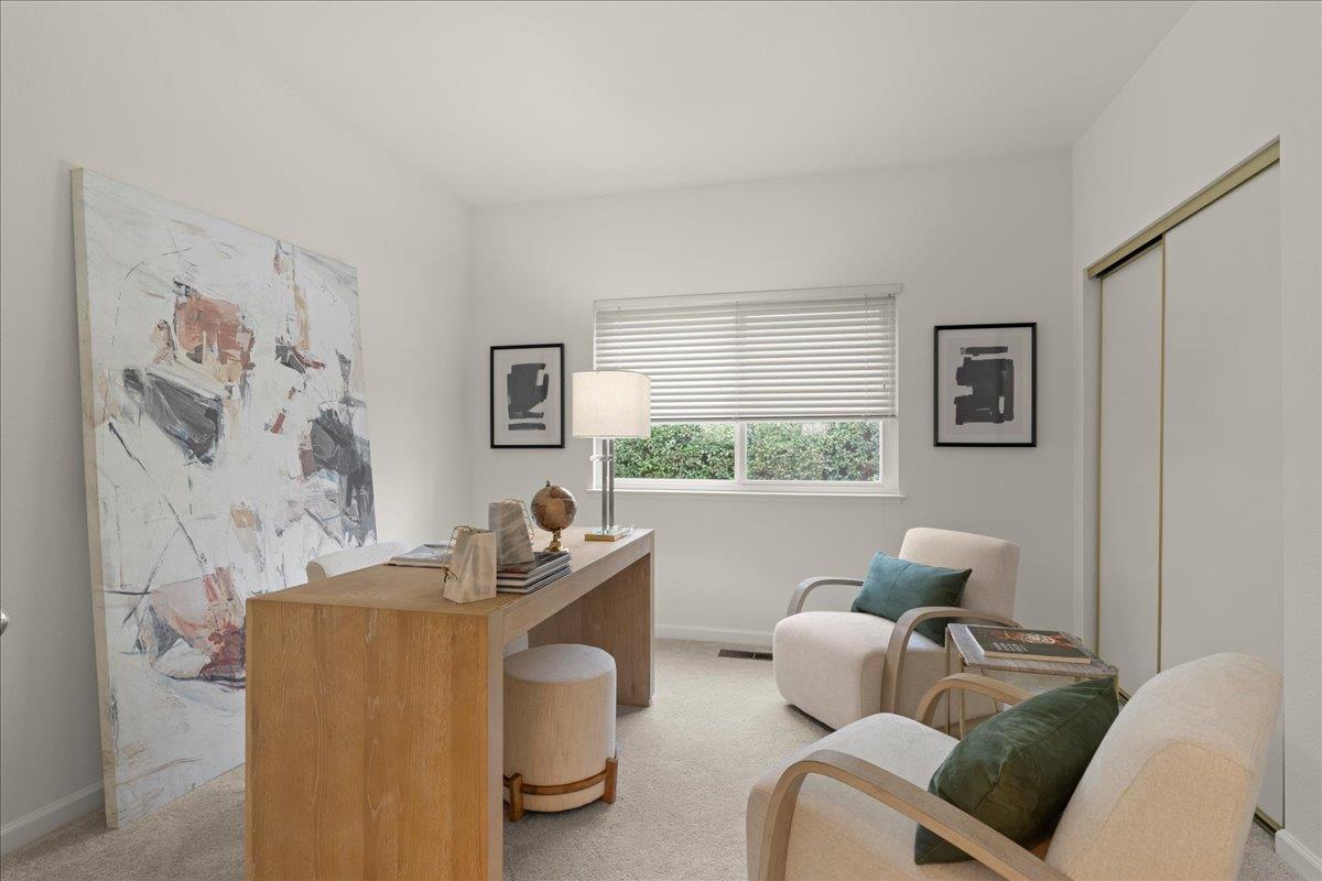 5629 Crow Lane