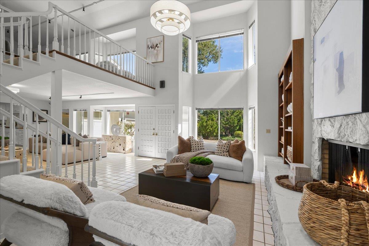 14721 Live Oak Lane