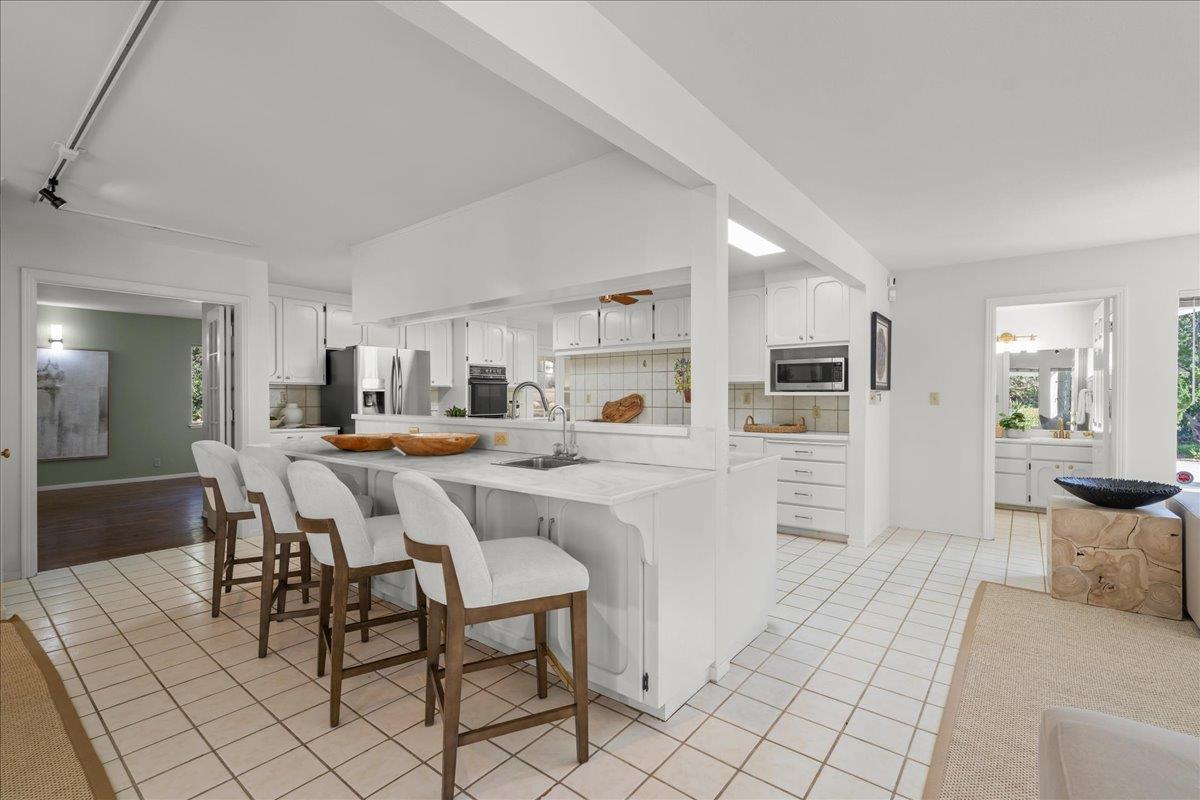 14721 Live Oak Lane
