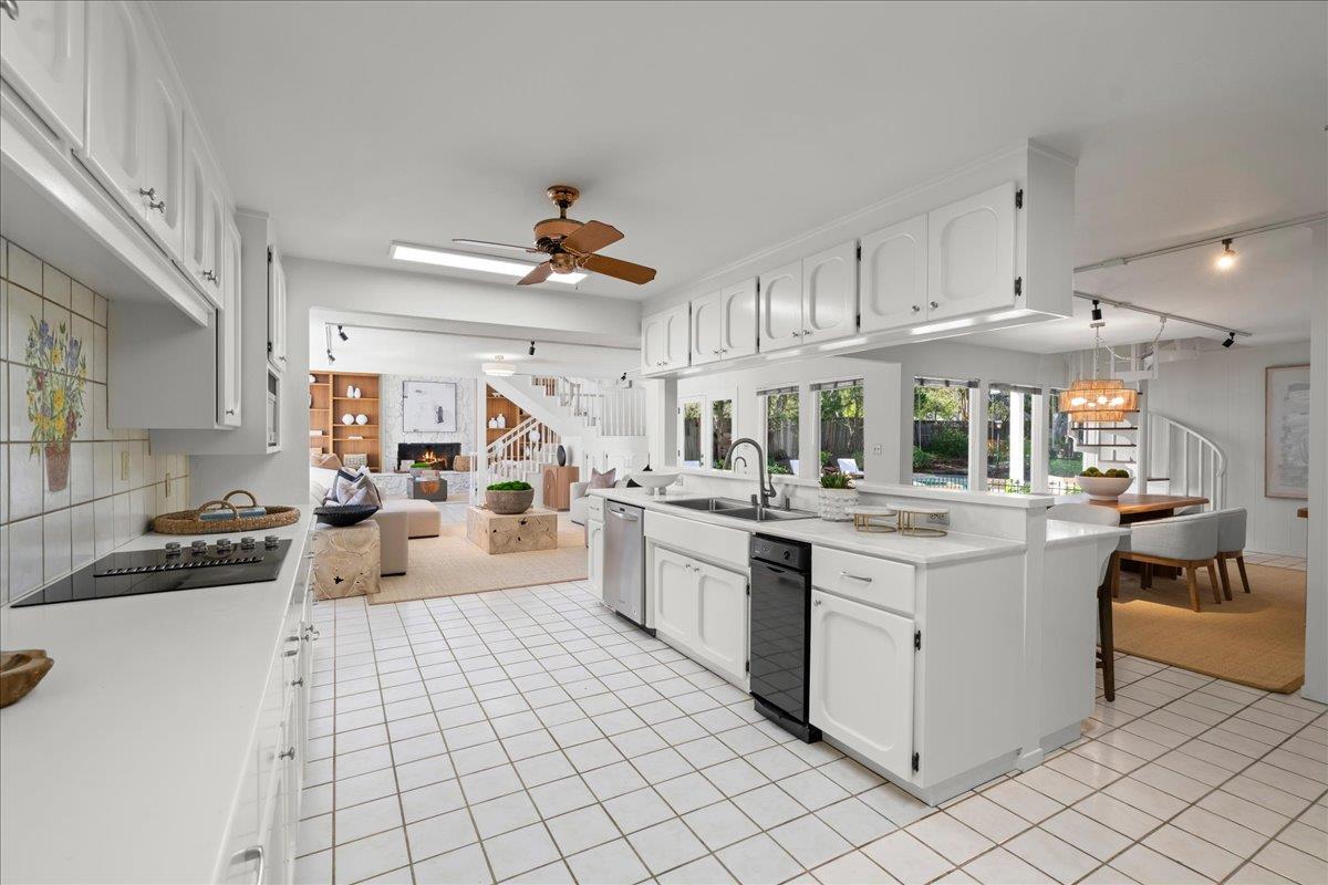 14721 Live Oak Lane