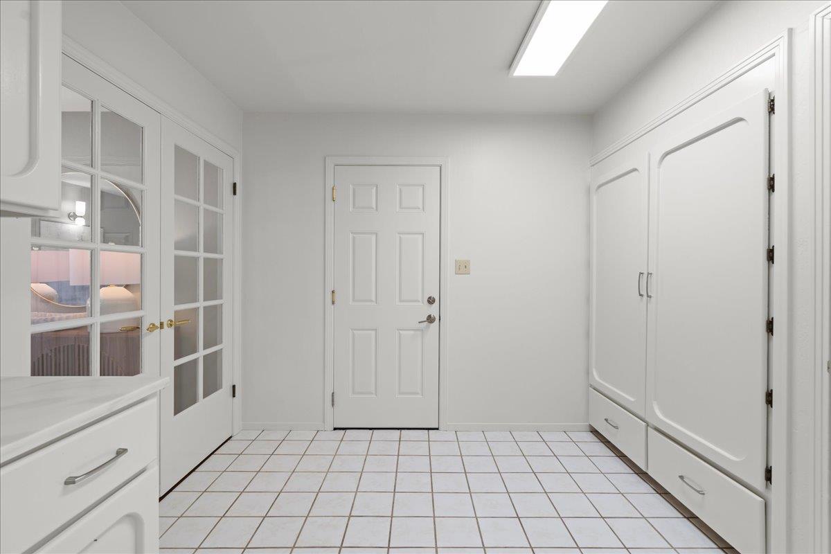 14721 Live Oak Lane