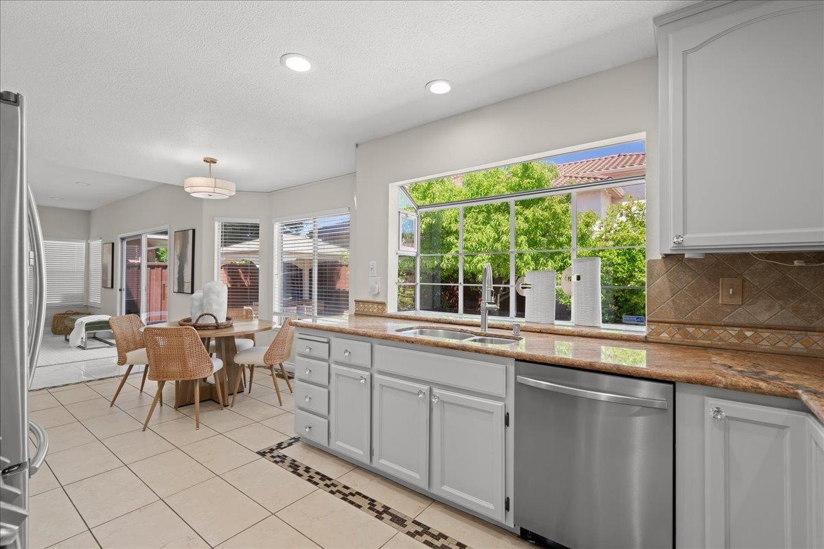5696 Blackhawk Court