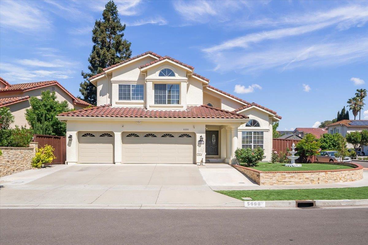 5696 Blackhawk Court