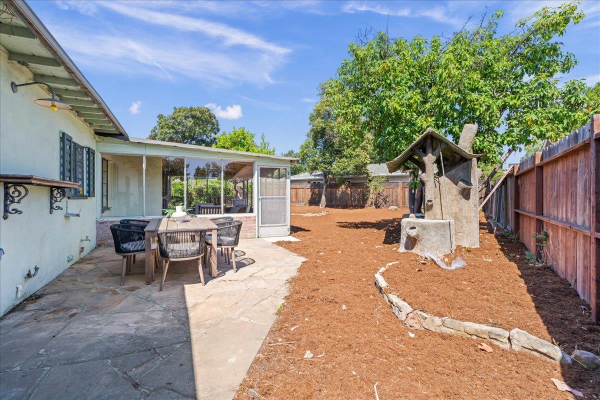 16281 Camino Del Sol