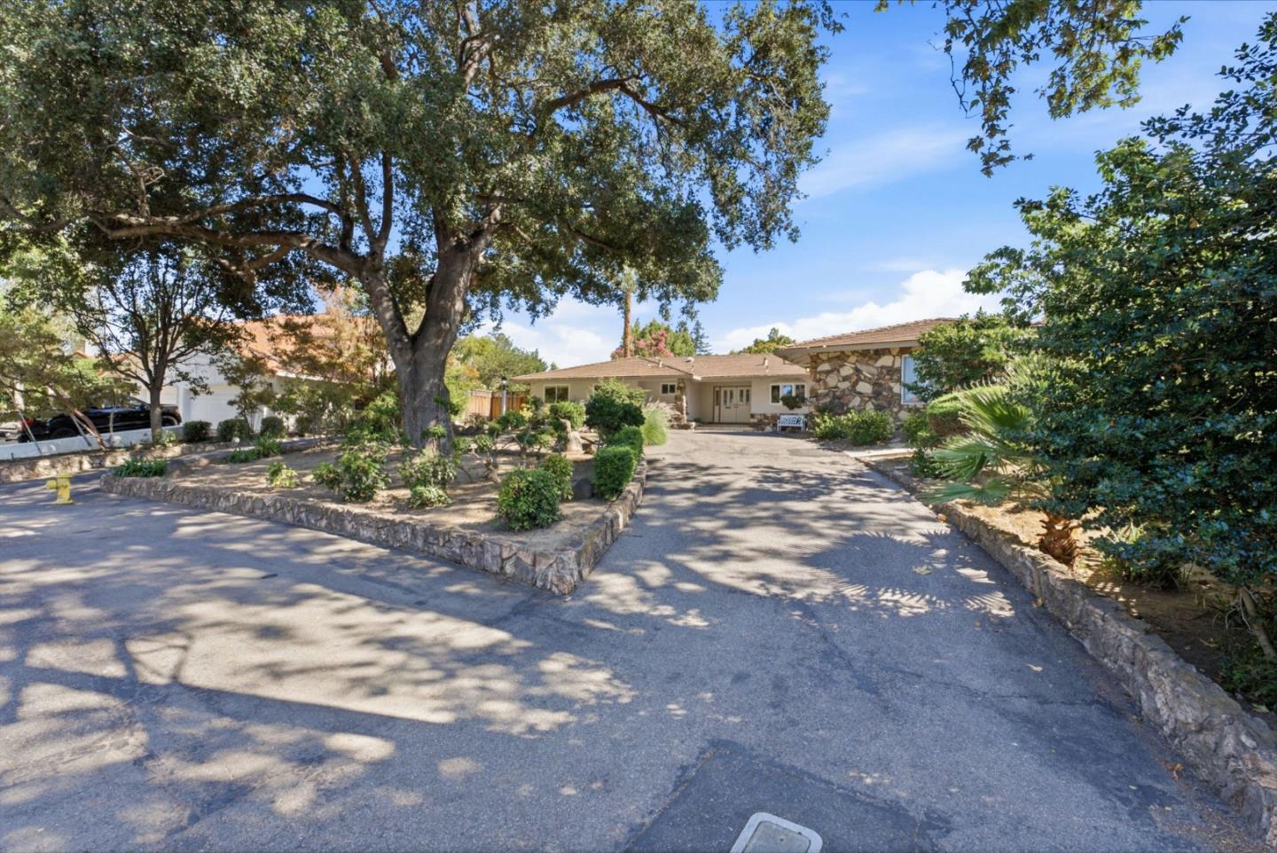1794 Dry Creek RD