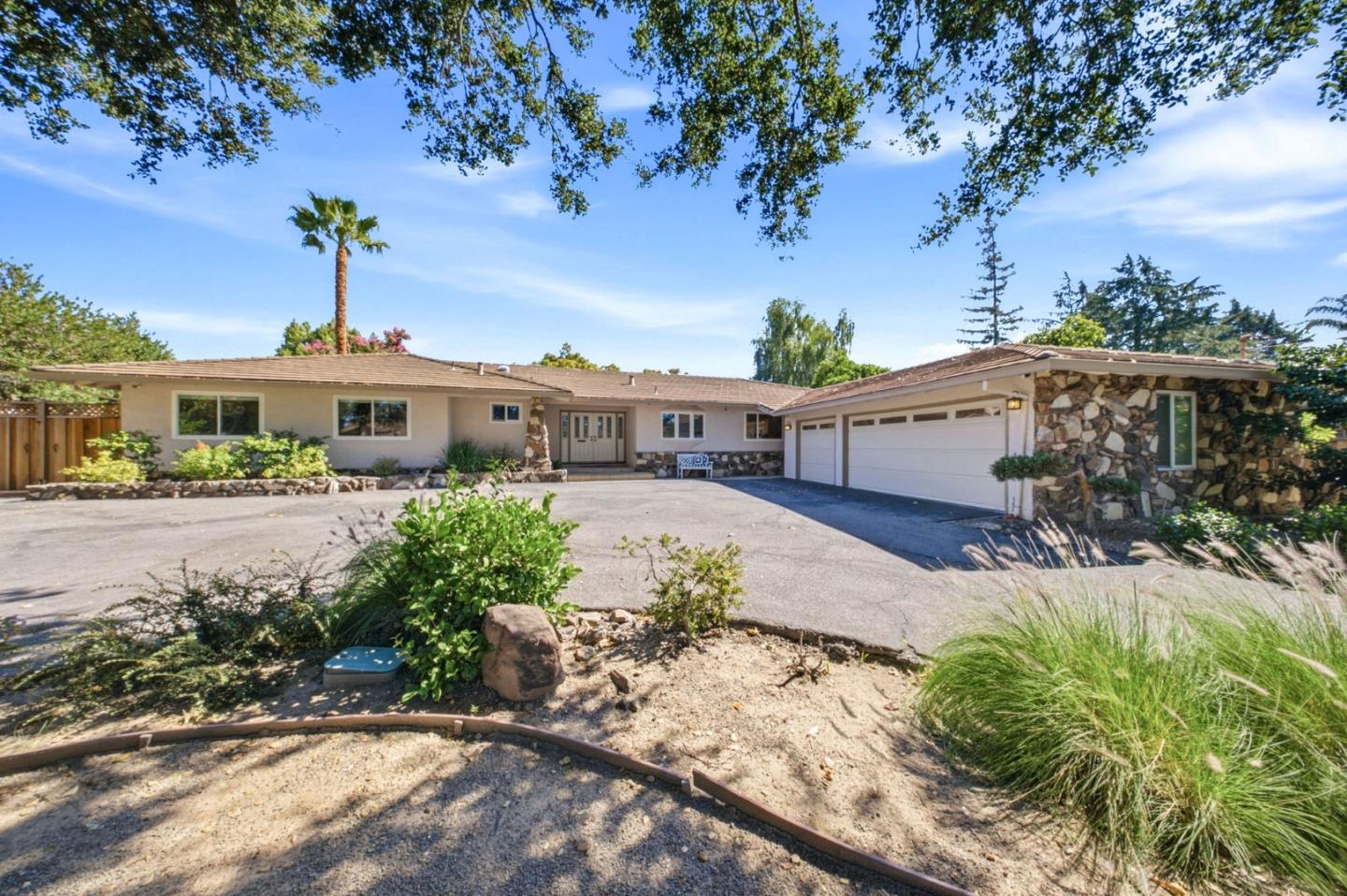 1794 Dry Creek RD