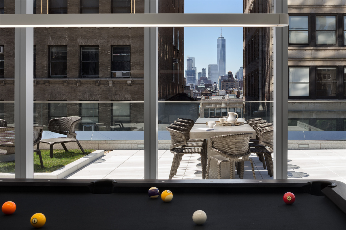 35 W 15TH Street 22B