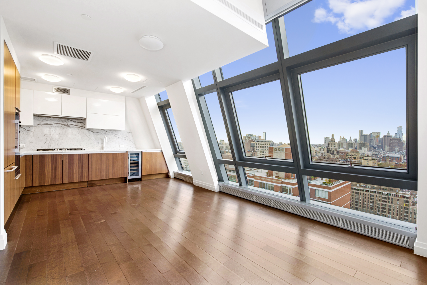 35 W 15TH Street 22B
