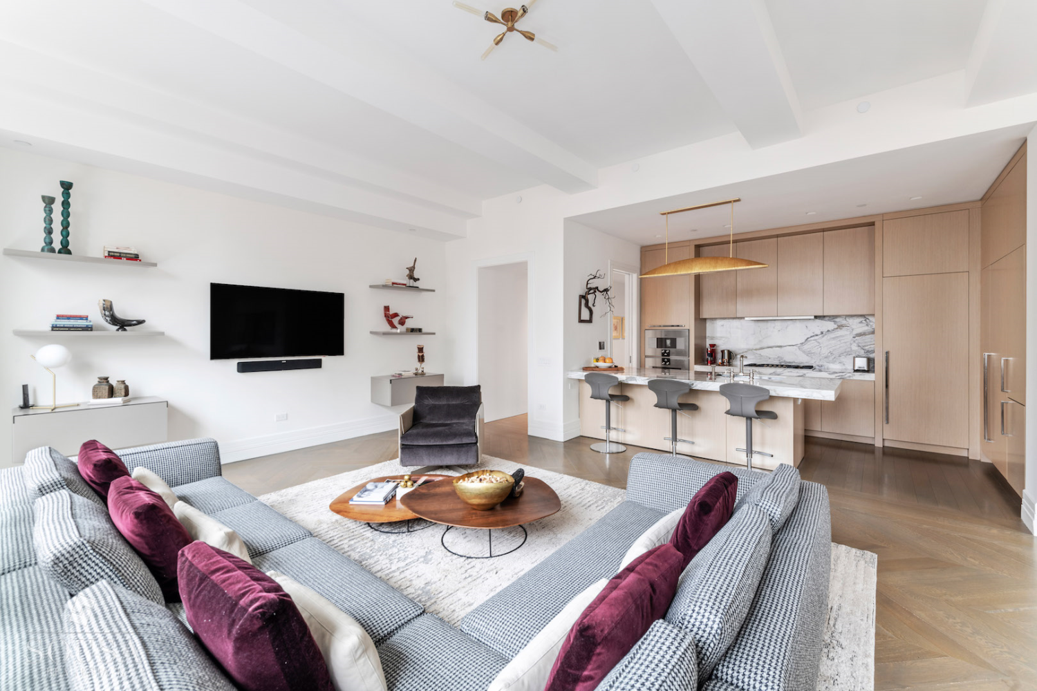 212 5TH Avenue 12A