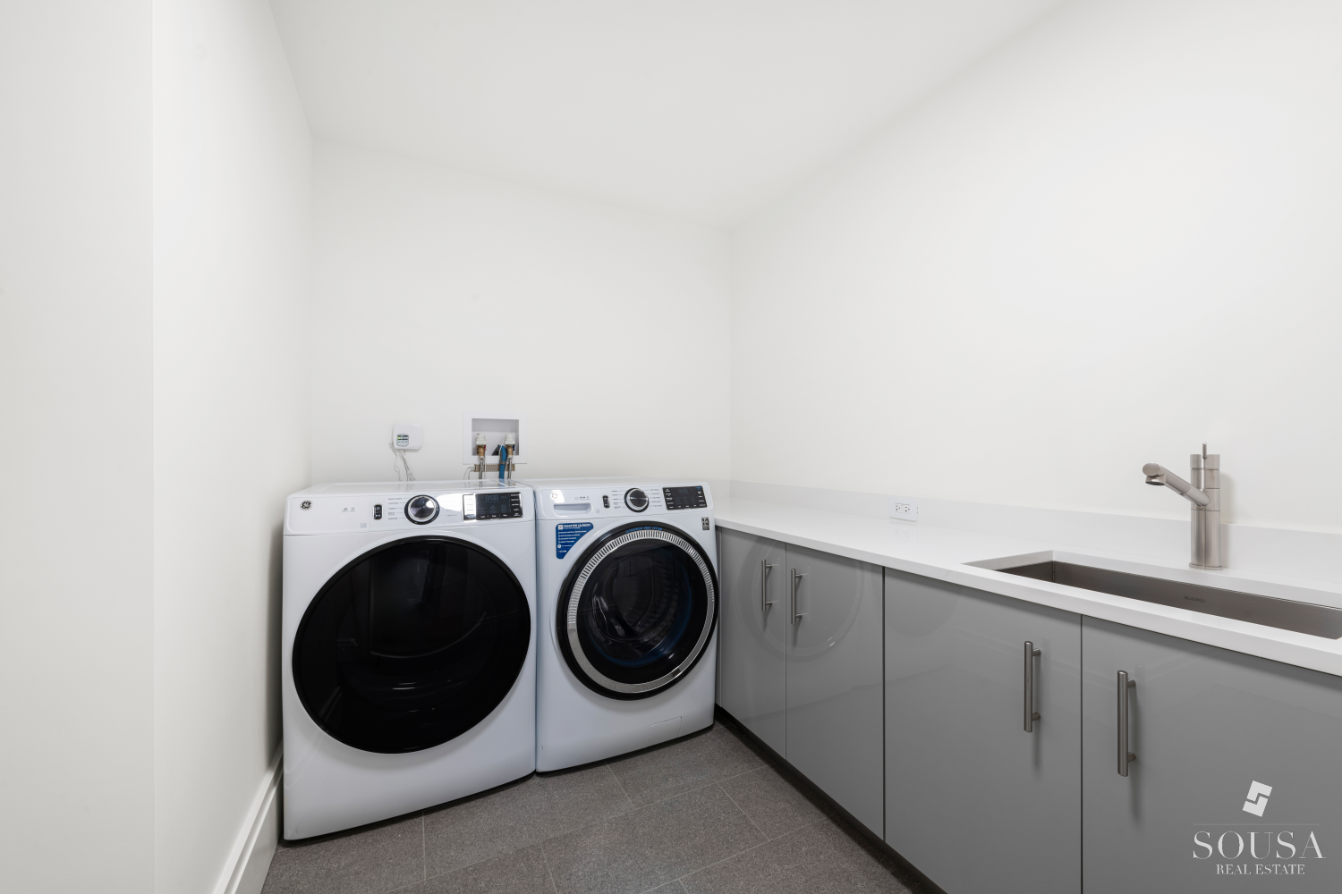 50 W 66TH Street 8A