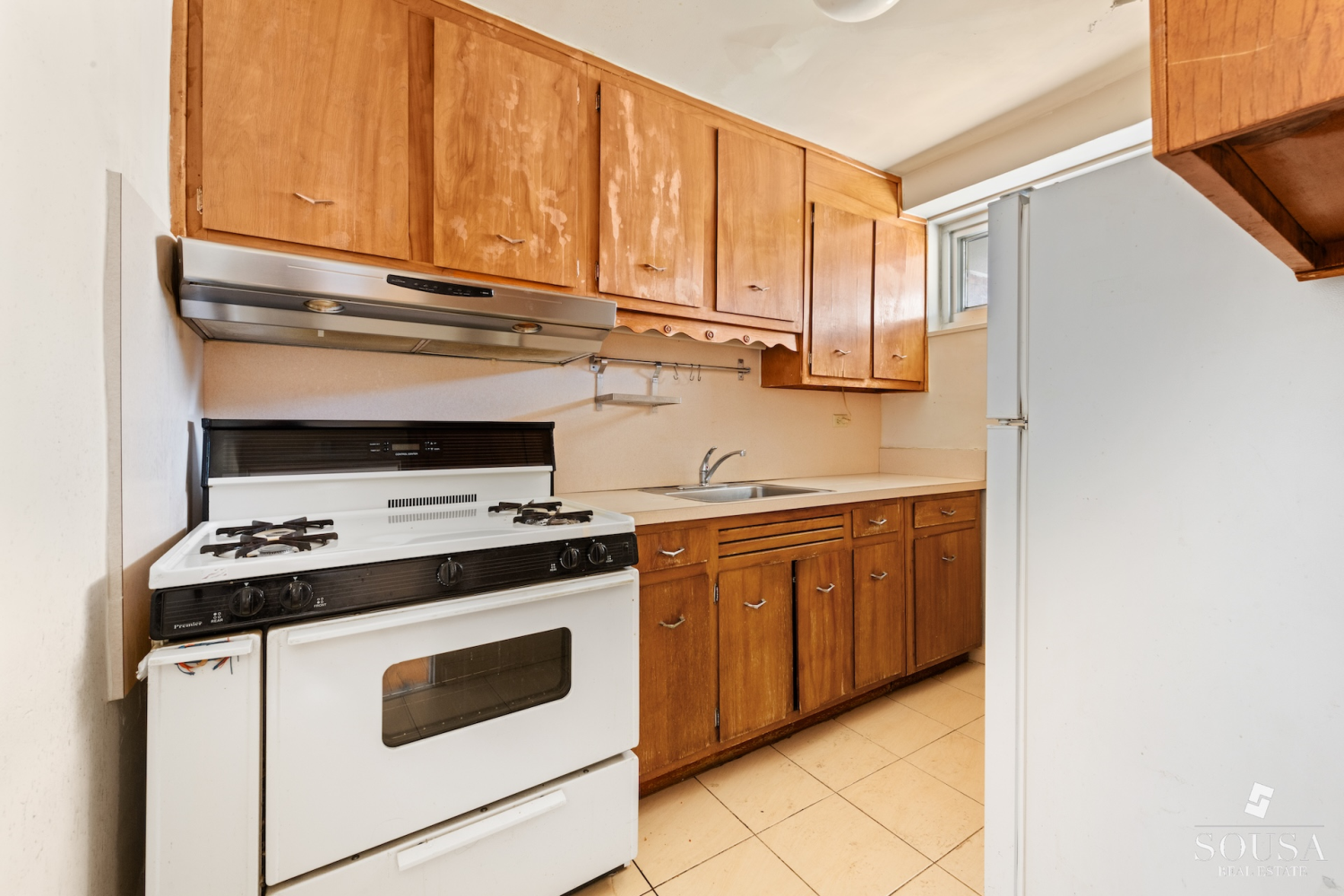 185 PARK Row 3F