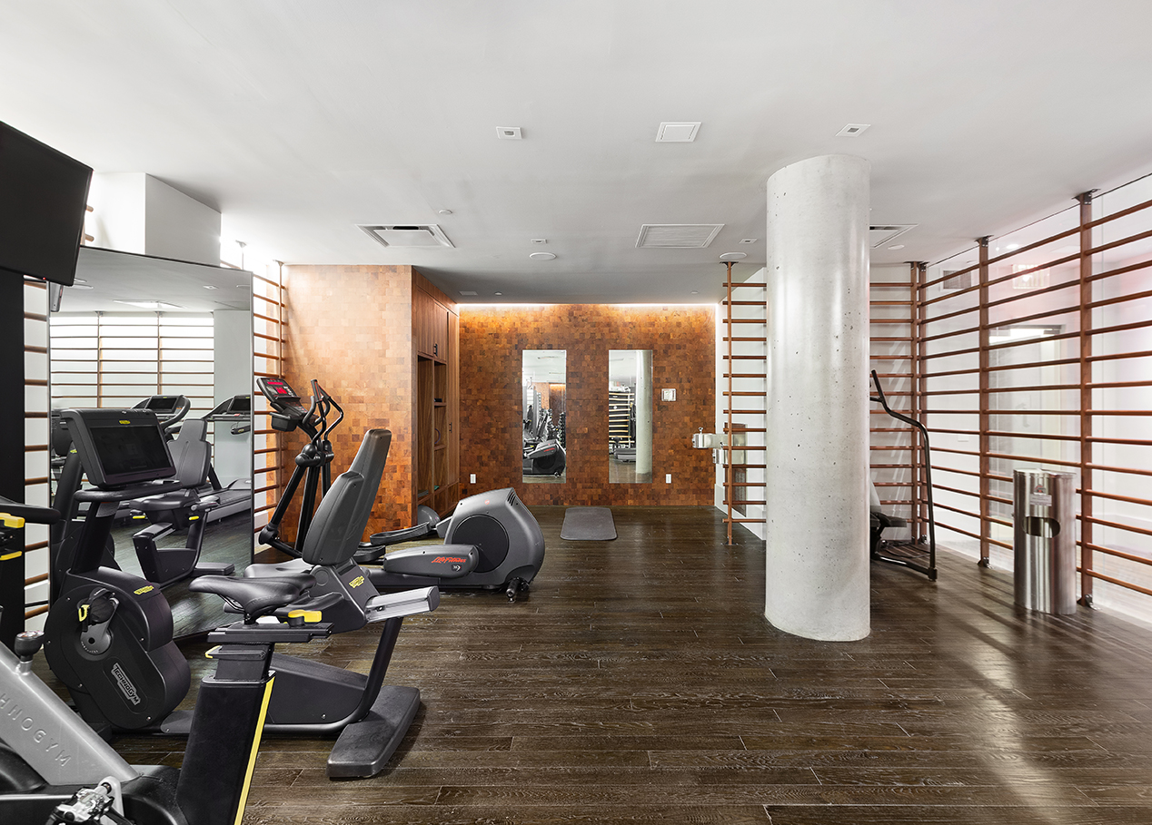 155 W 18TH Street 504