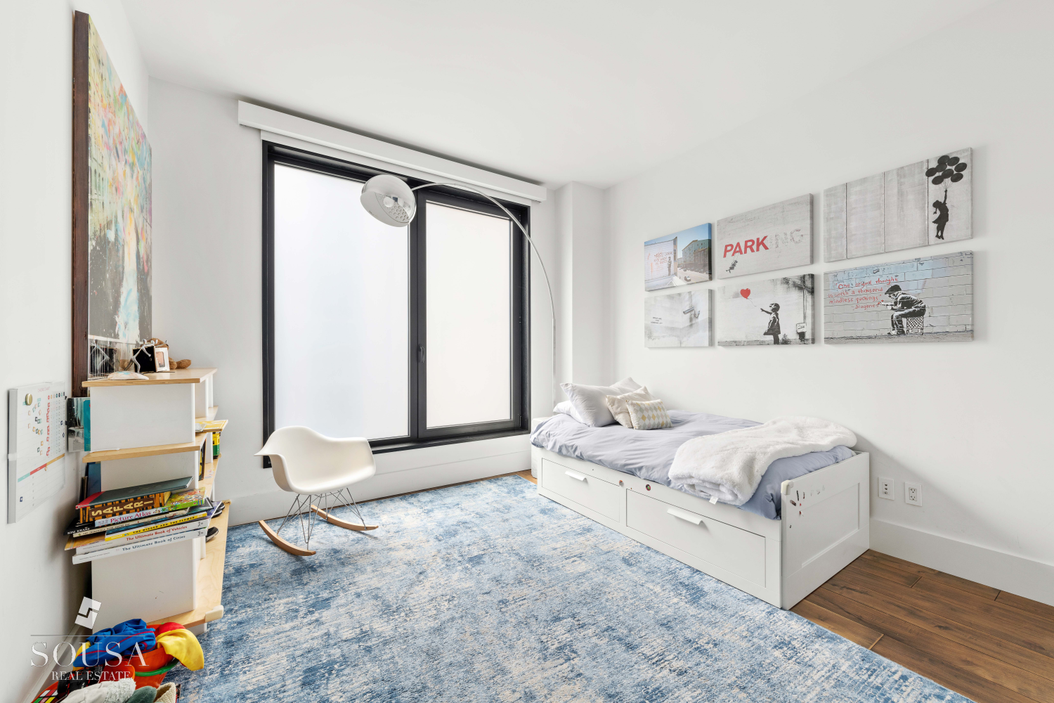 155 W 18TH Street 504