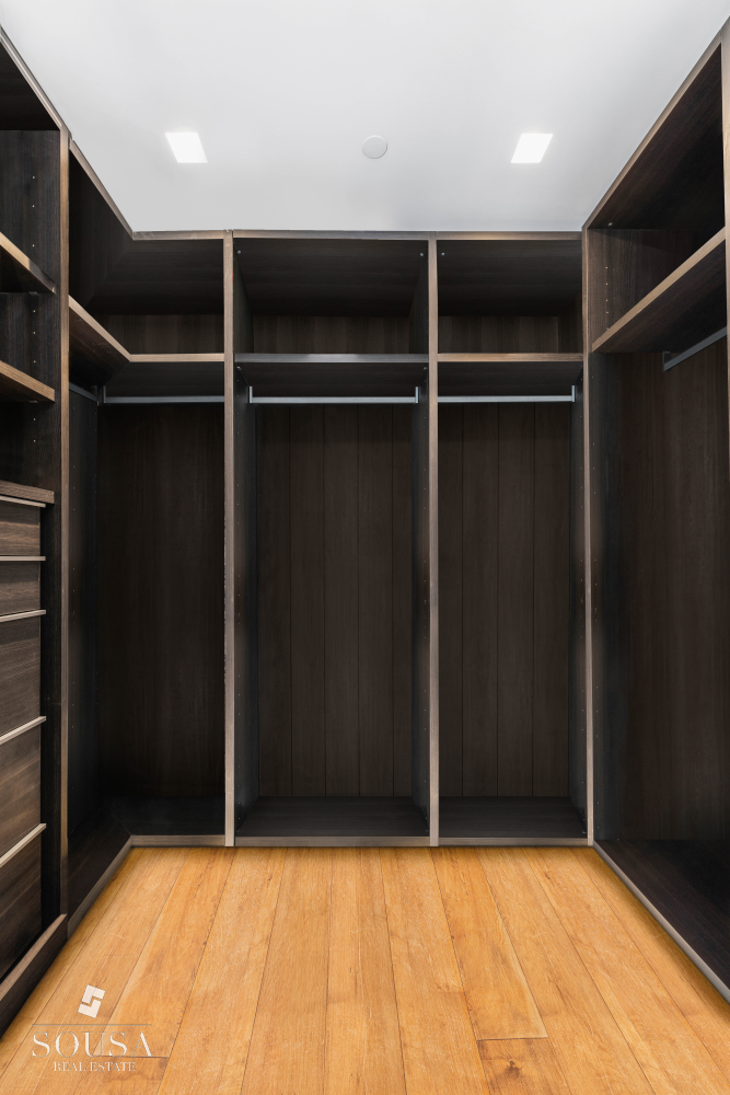 155 W 18TH Street 504