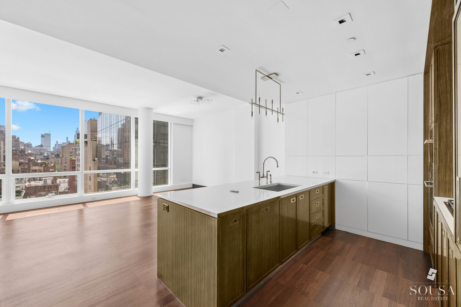 151 E 85TH Street 12K