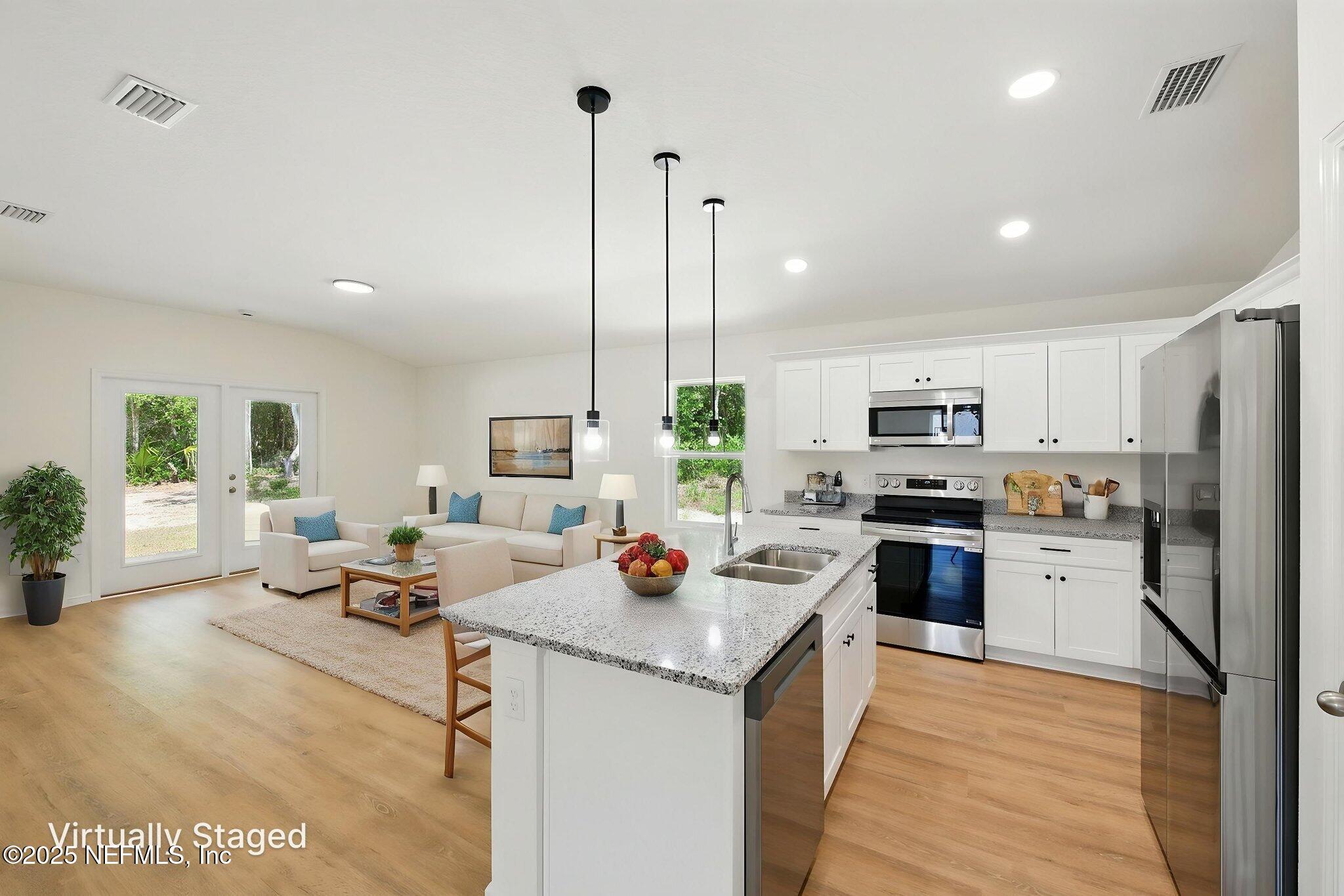 323 RUSTIC Road
