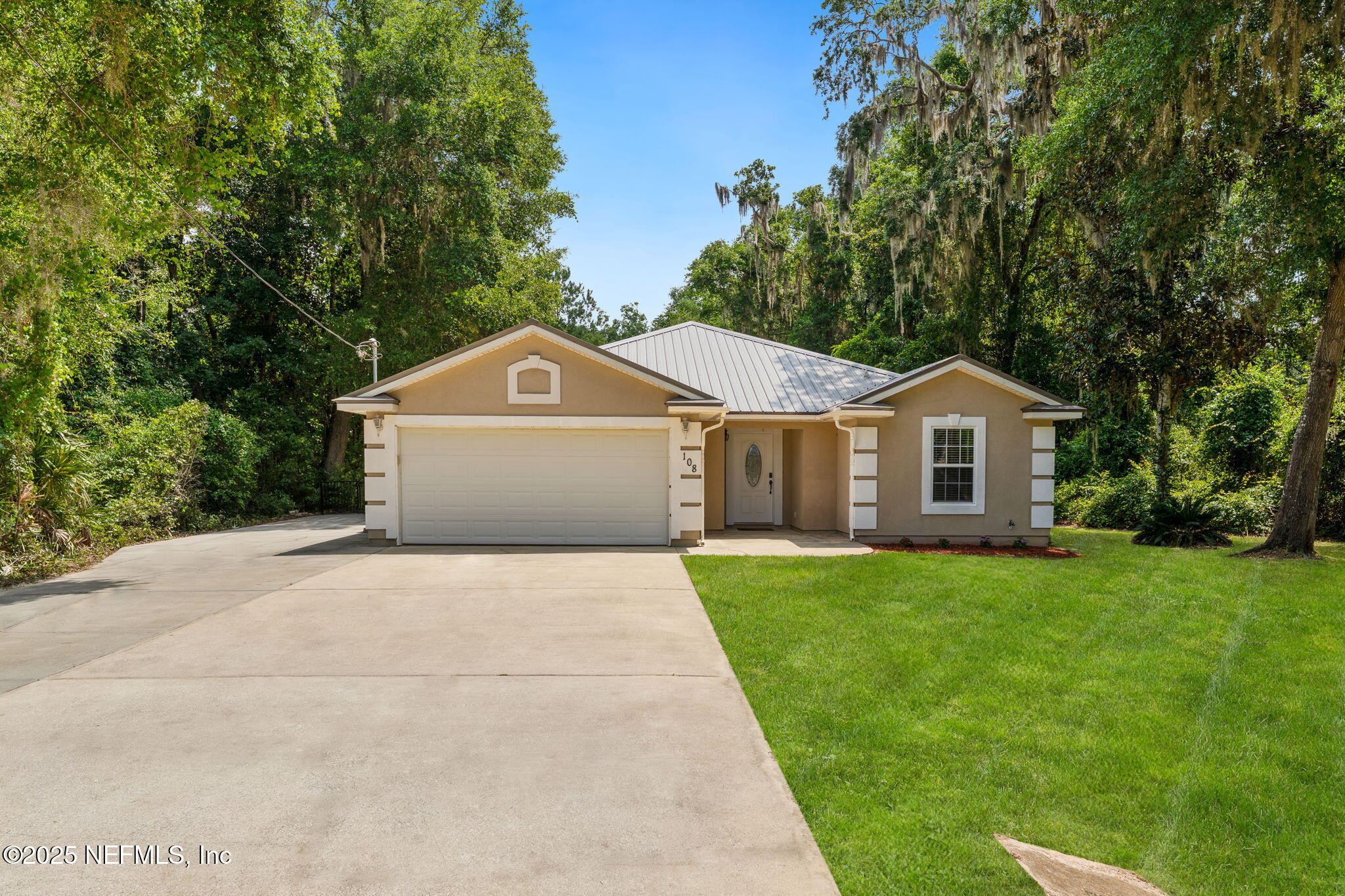 108 OAKWOOD Road