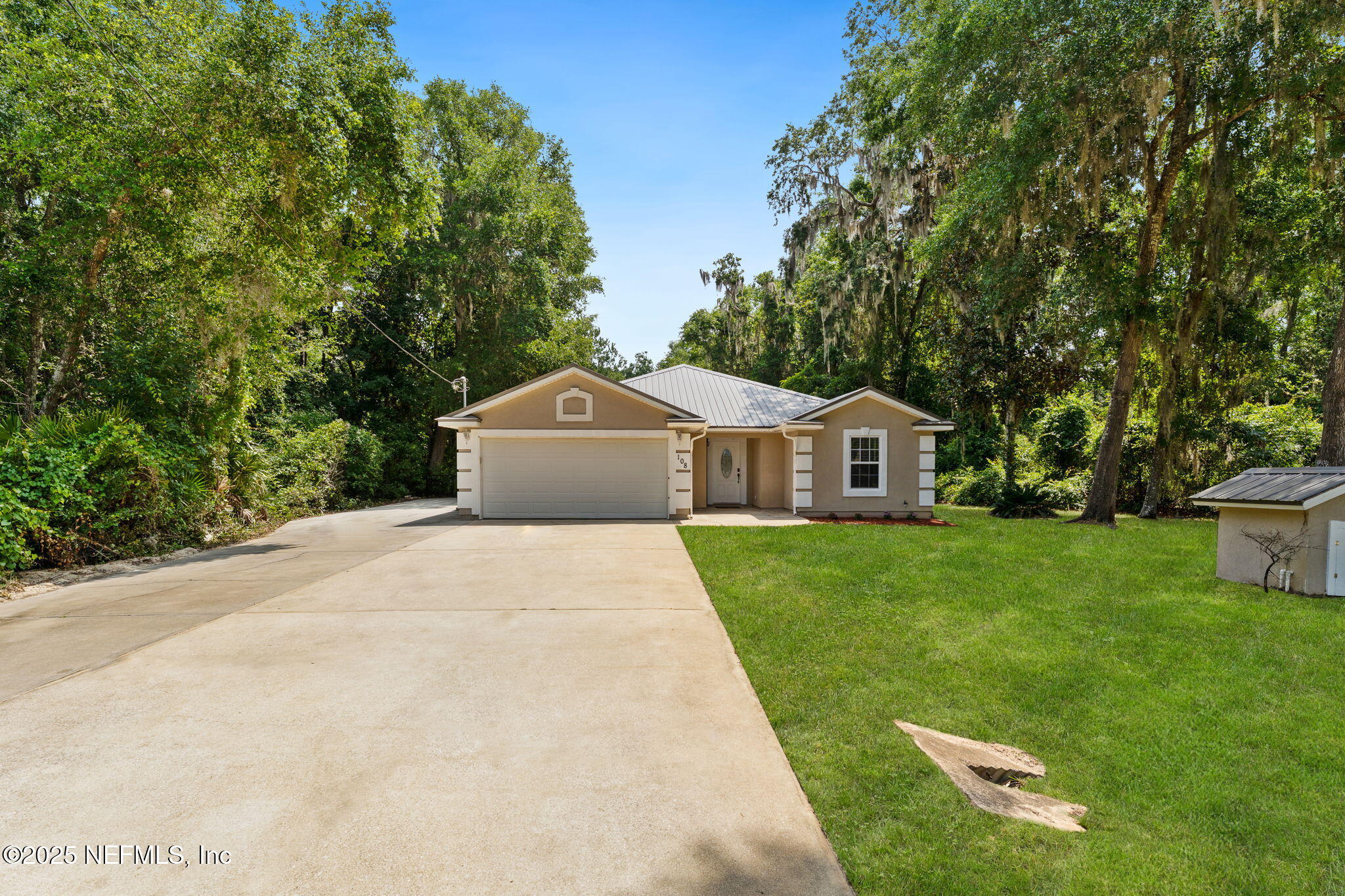 108 OAKWOOD Road