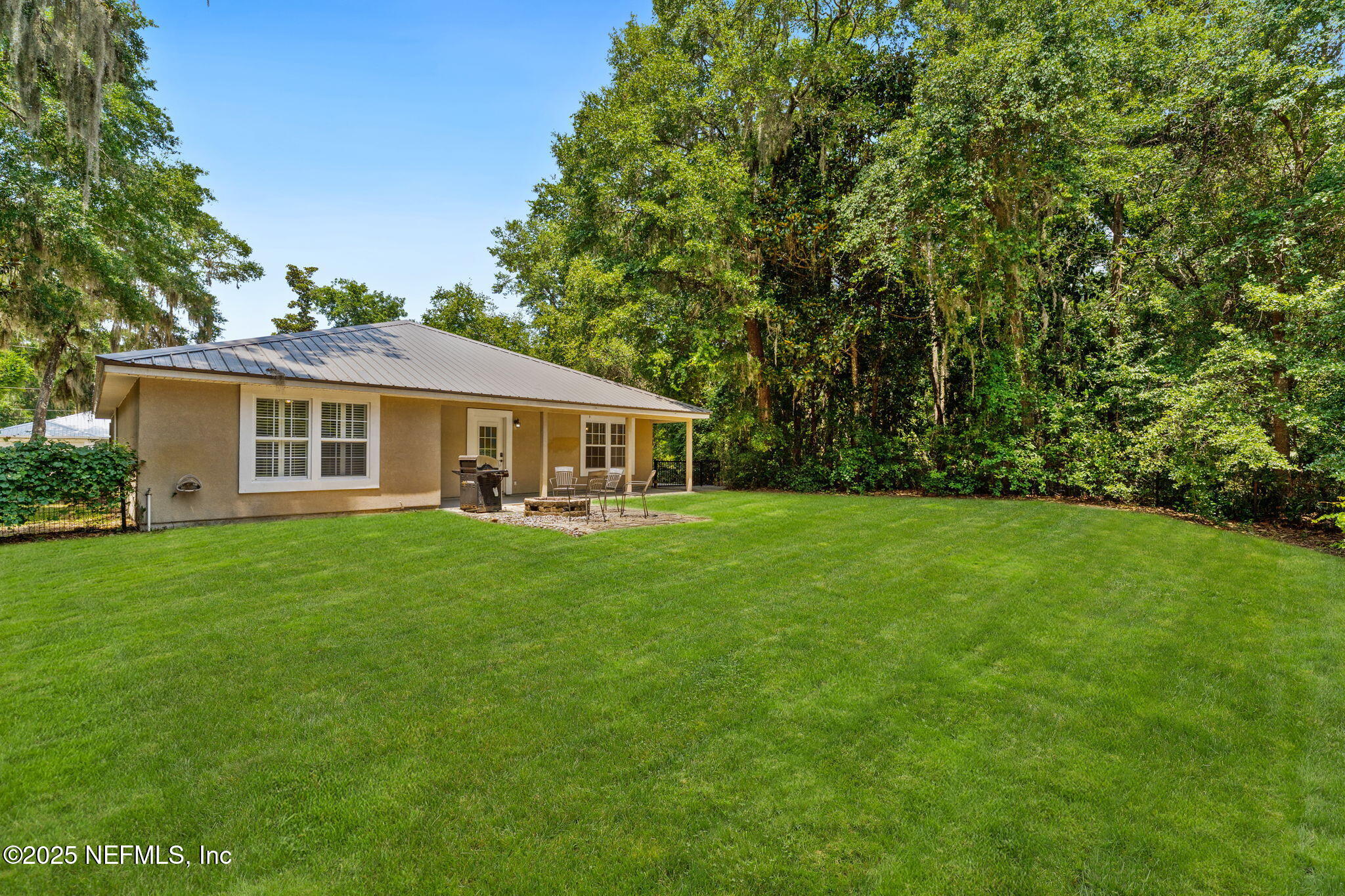 108 OAKWOOD Road