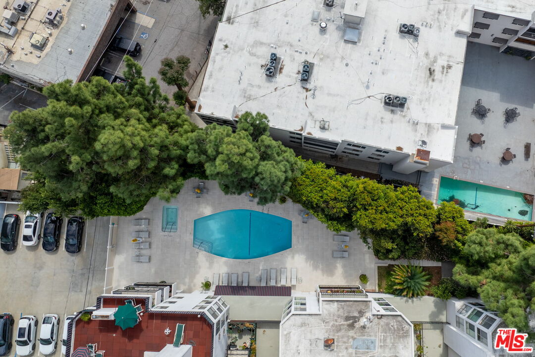 8530 Holloway Dr Unit: 309