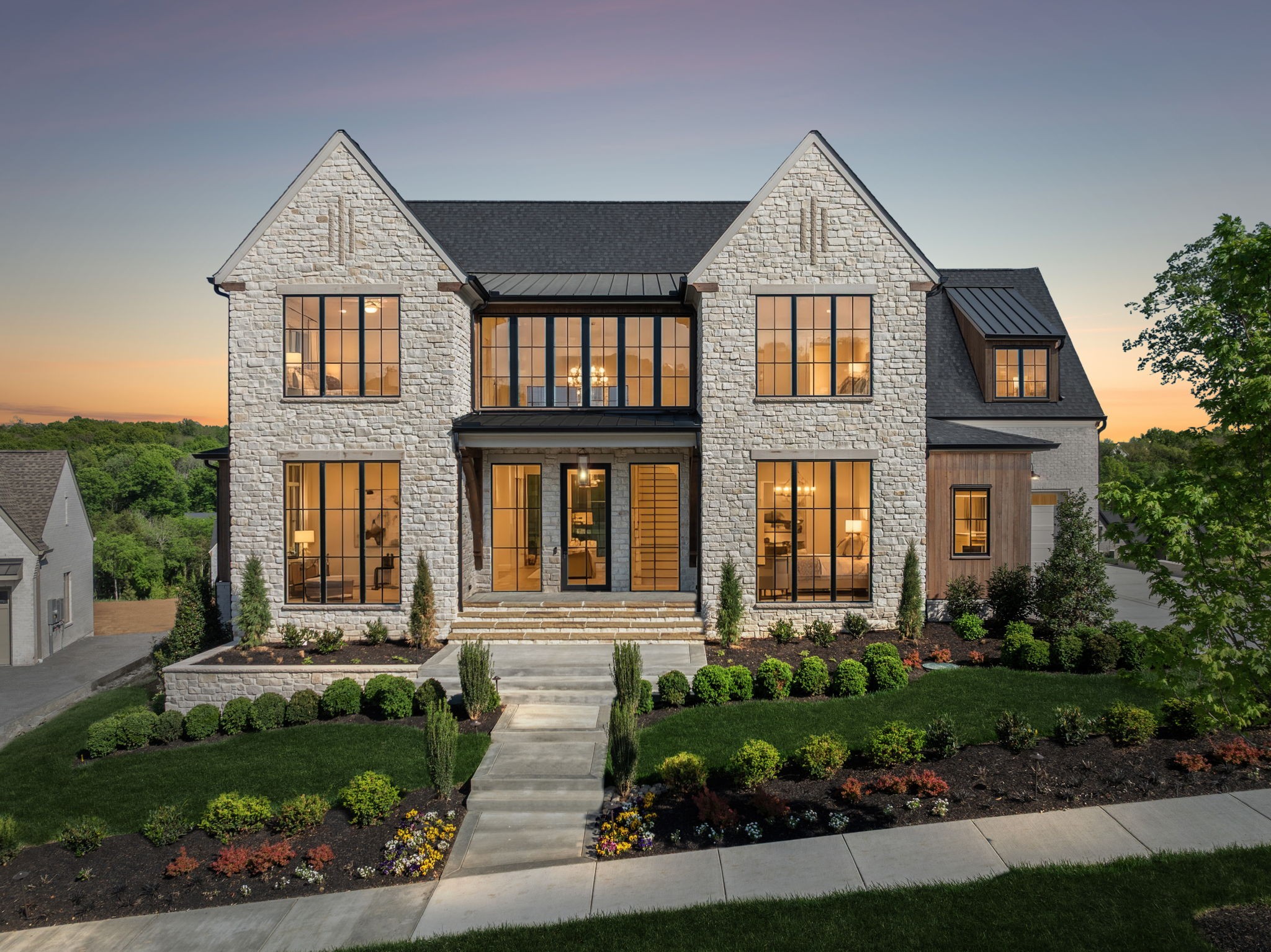 8745 Weller Ln