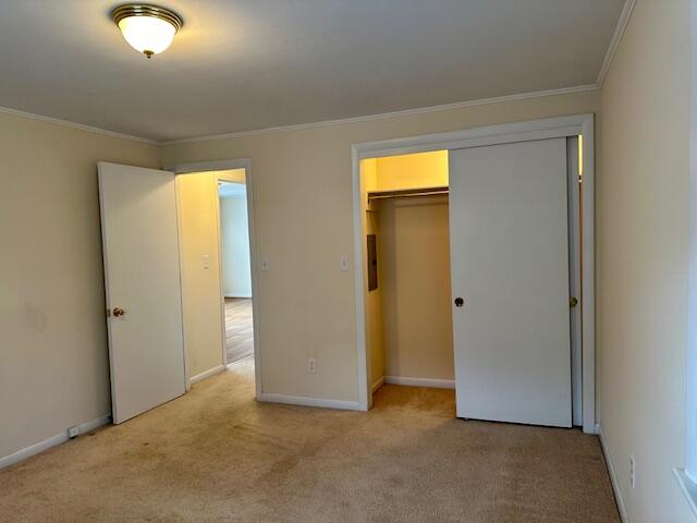 2 Fieldcrest Drive