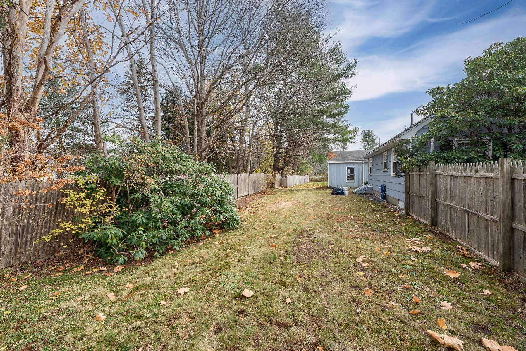 2 Fieldcrest Drive