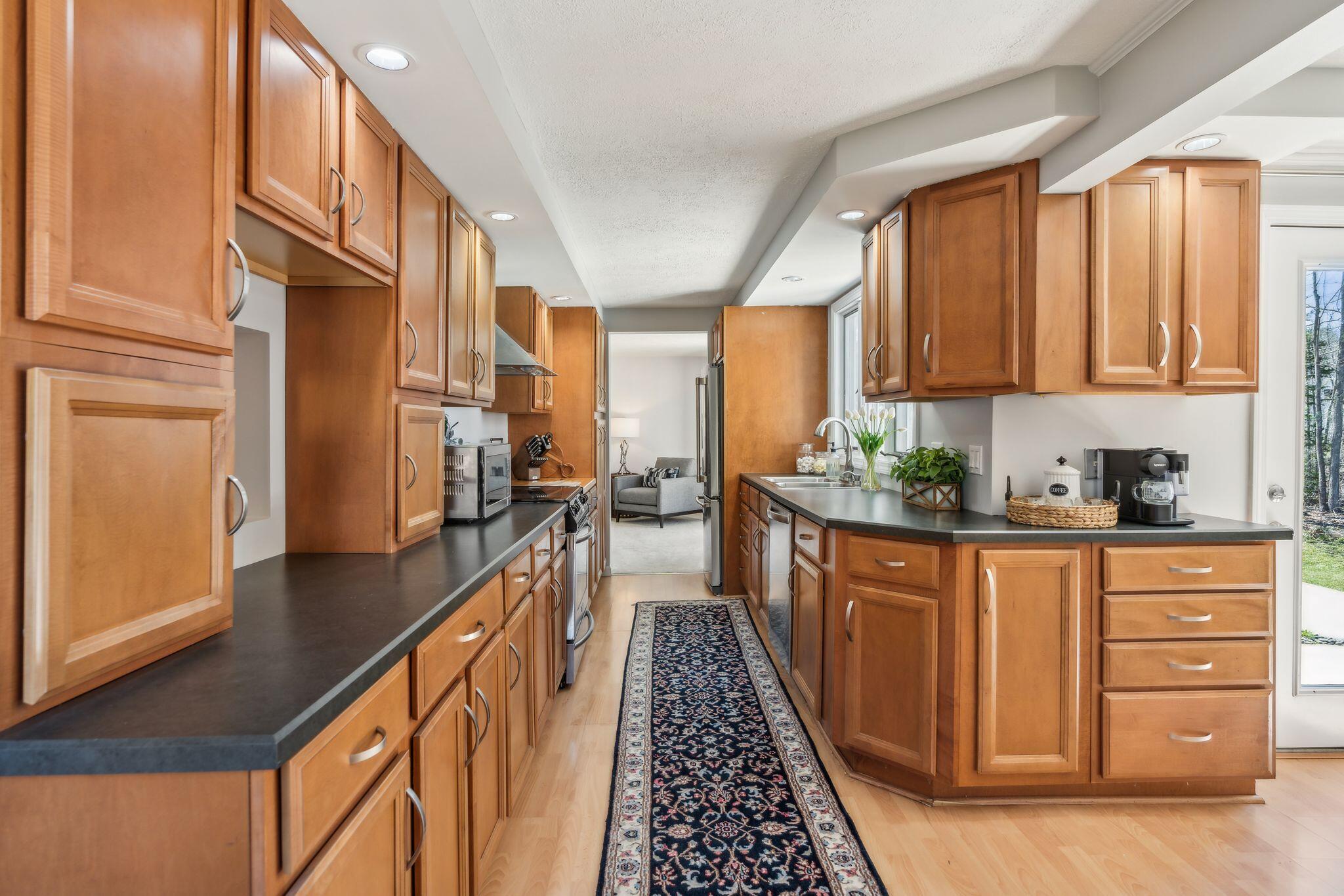 1 Canterbury Circle