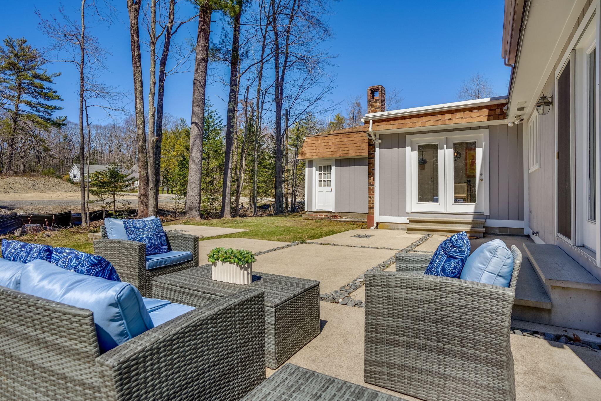 1 Canterbury Circle