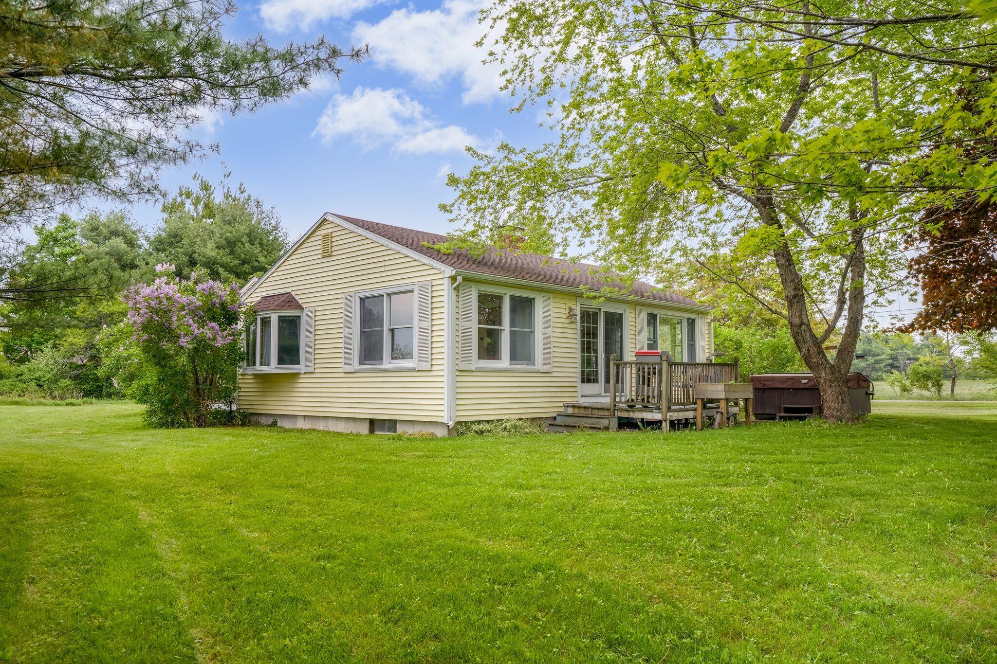 18 Windy Meadow Road