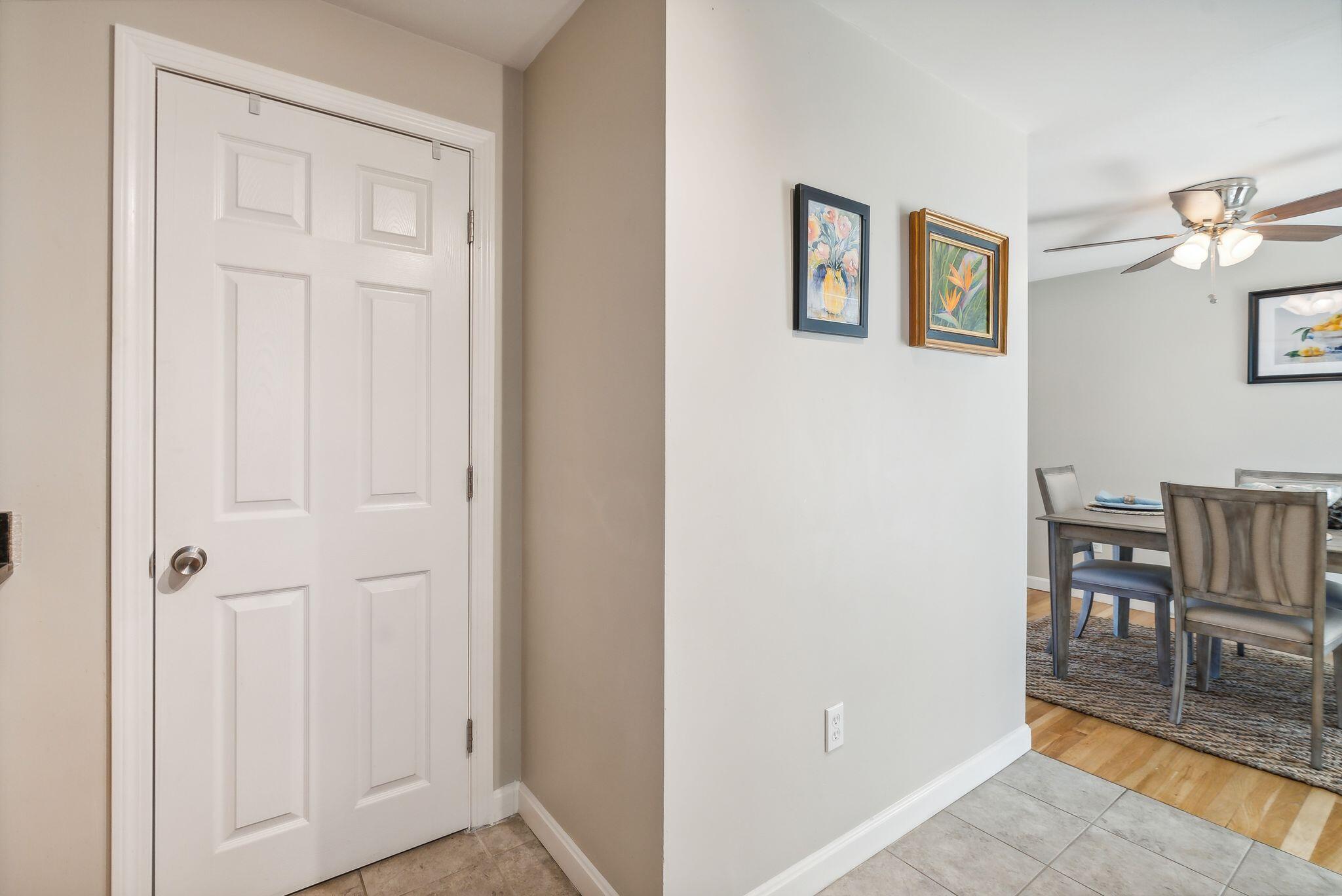 2 Northwood Drive, 2