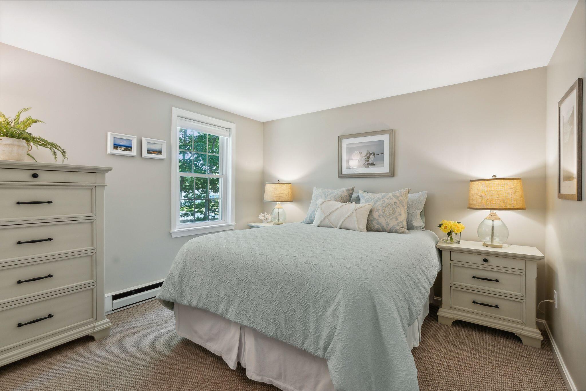 2 Northwood Drive, 2