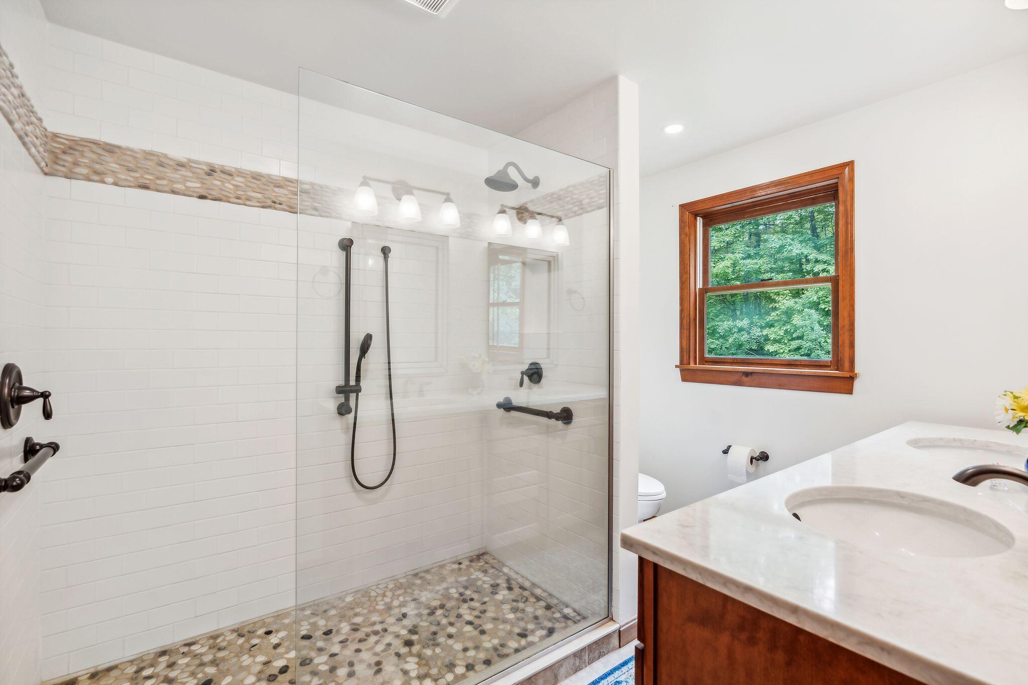 295 Yarmouth Road