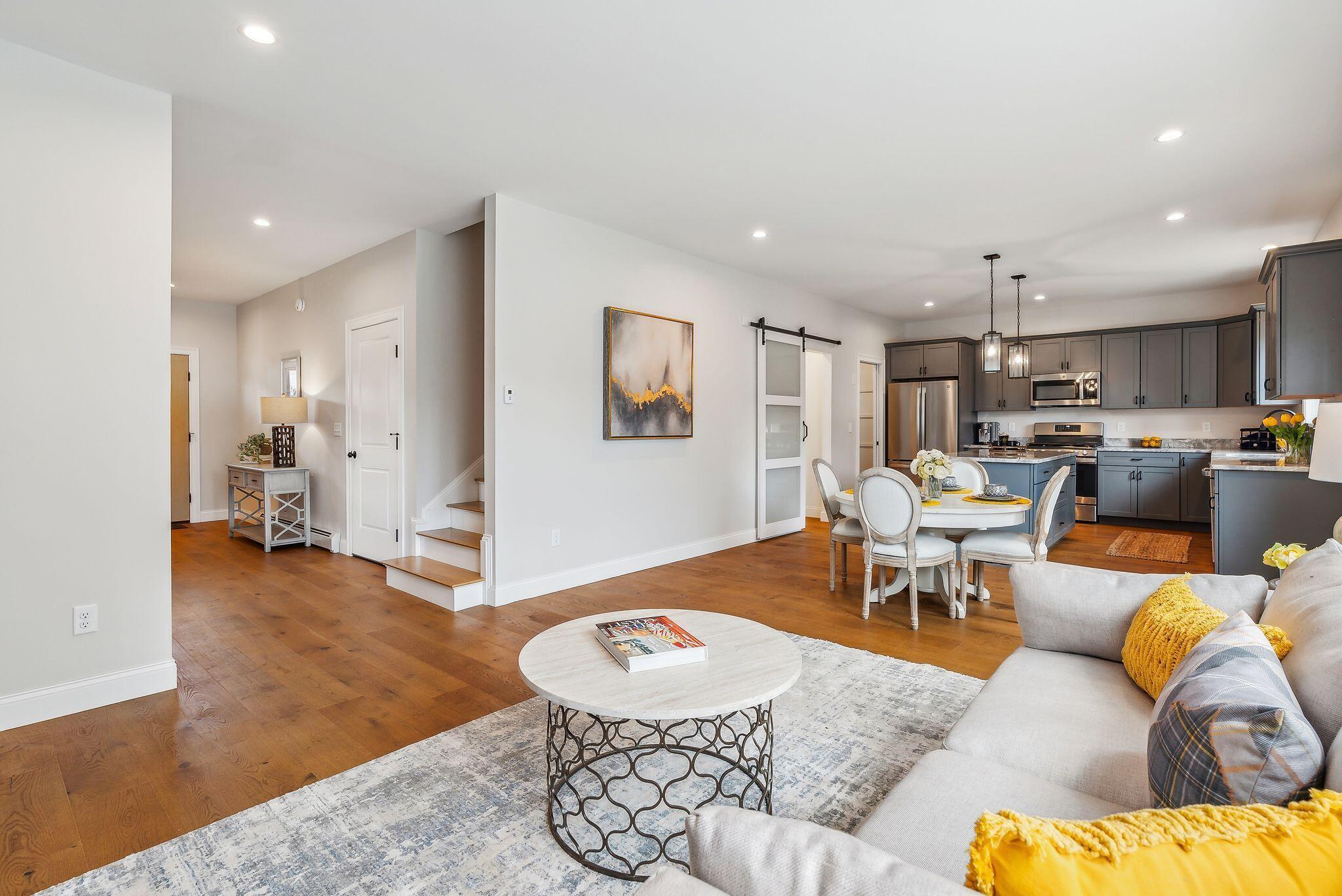 18 Lodge Drive