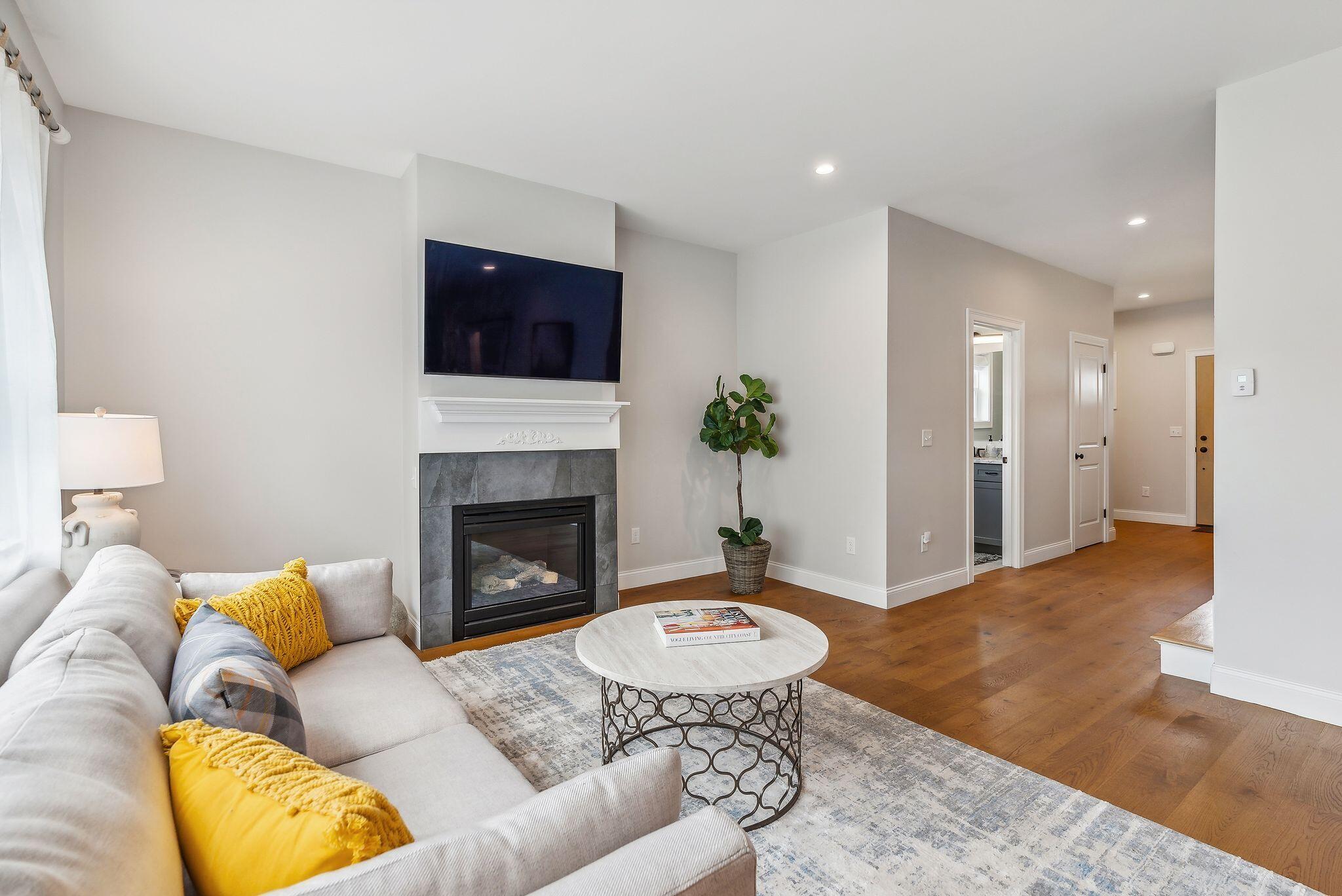 18 Lodge Drive