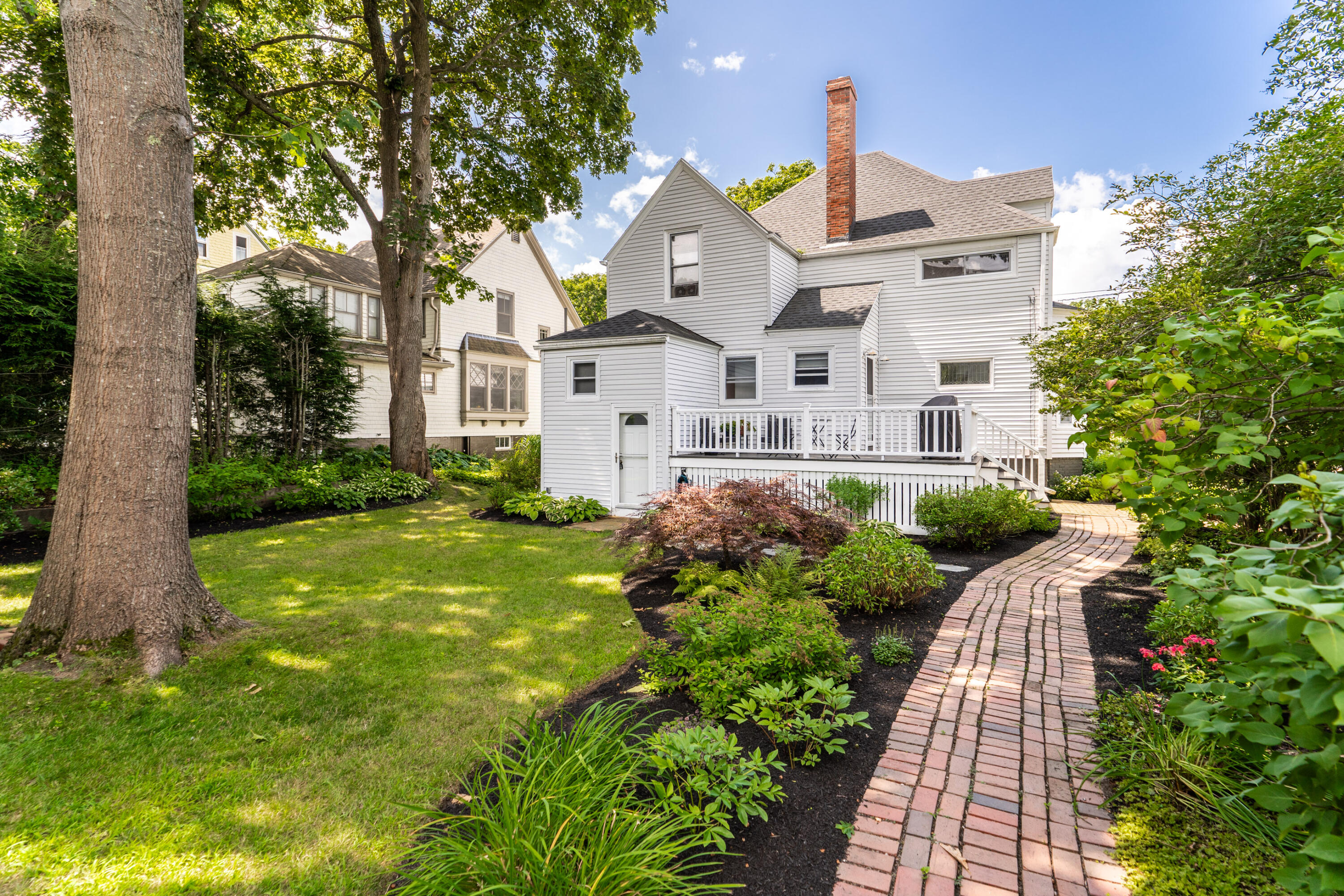 45 Glenwood Avenue