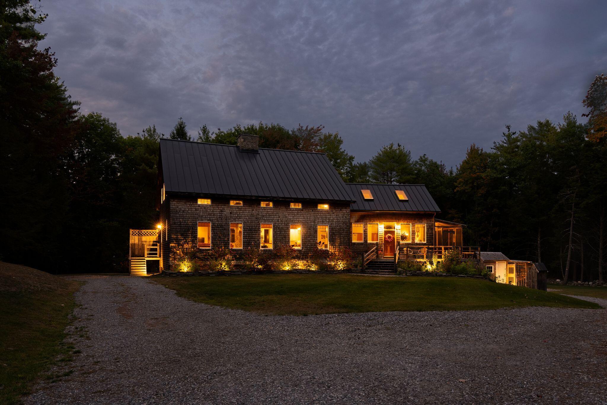 1363 Middle Road