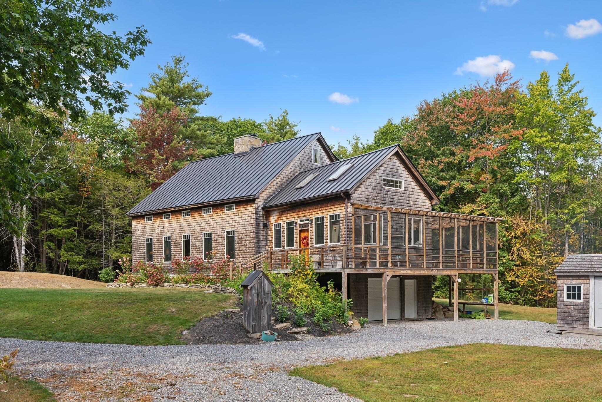1363 Middle Road