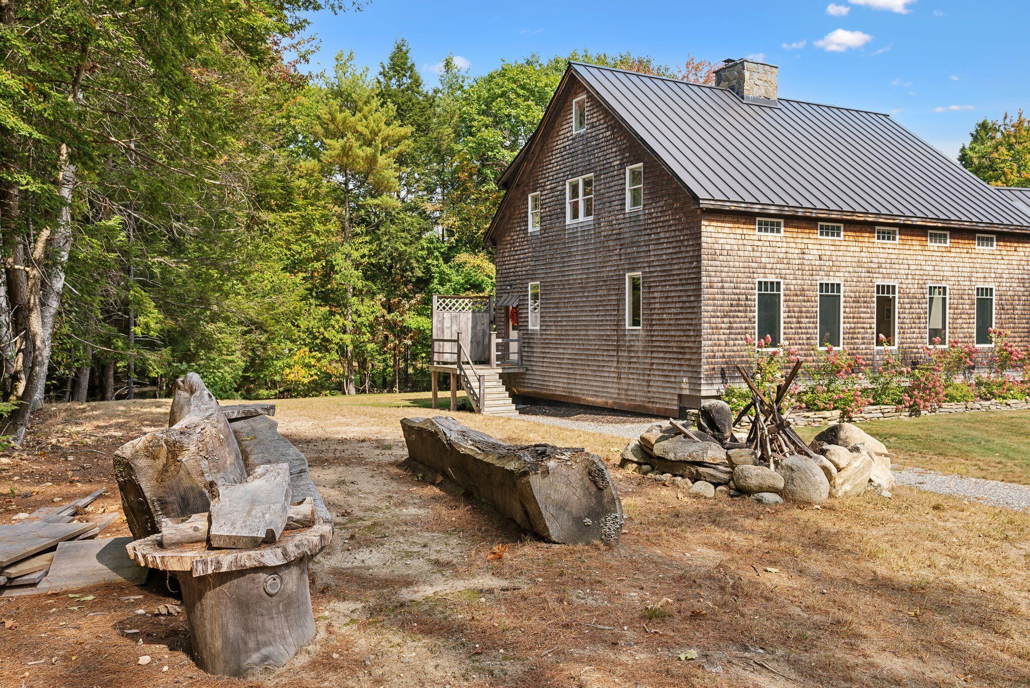 1363 Middle Road