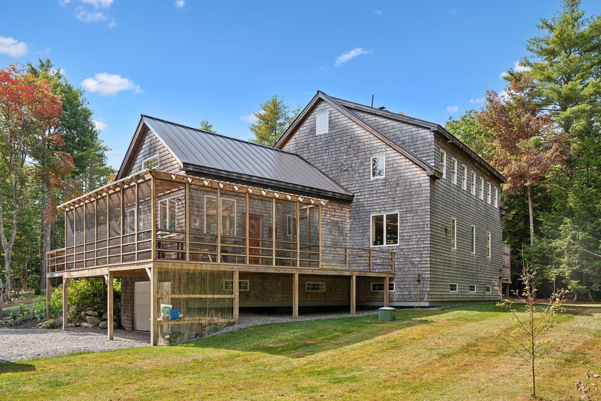 1363 Middle Road