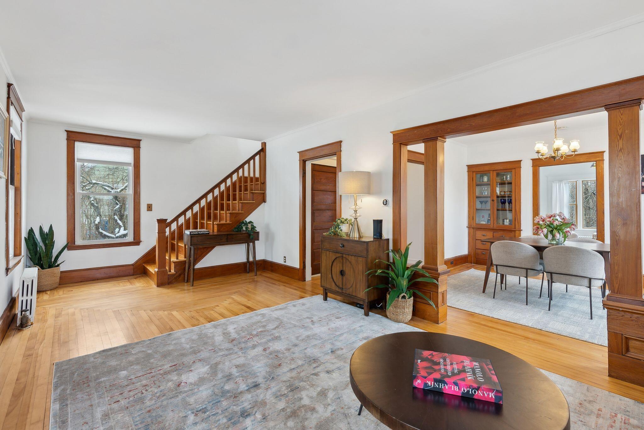 32 Rosedale Street