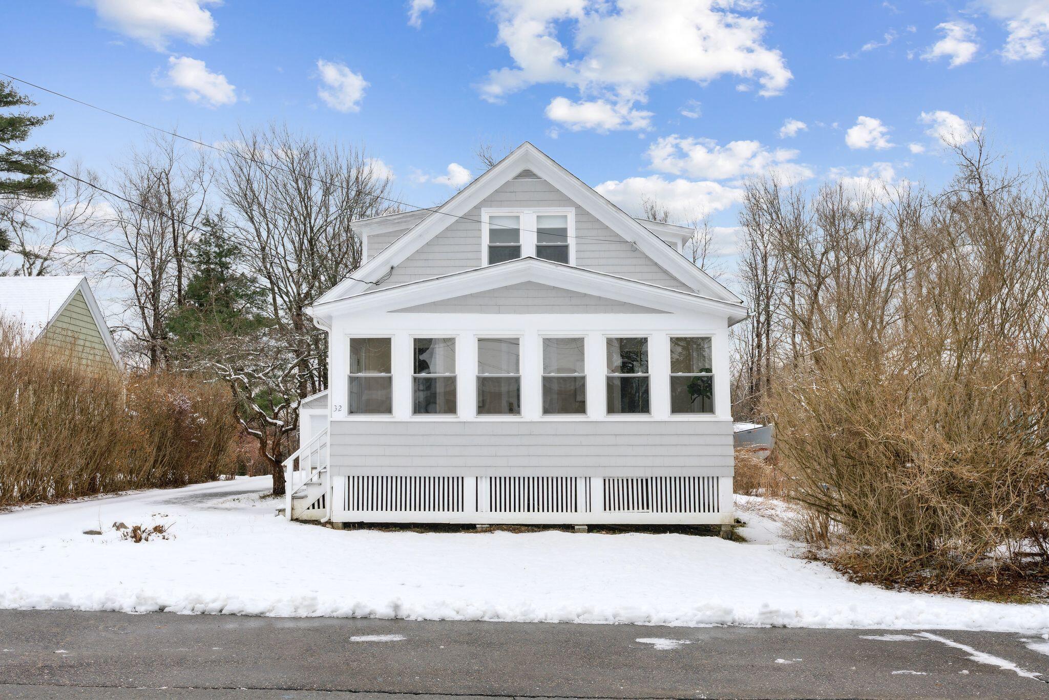 32 Rosedale Street