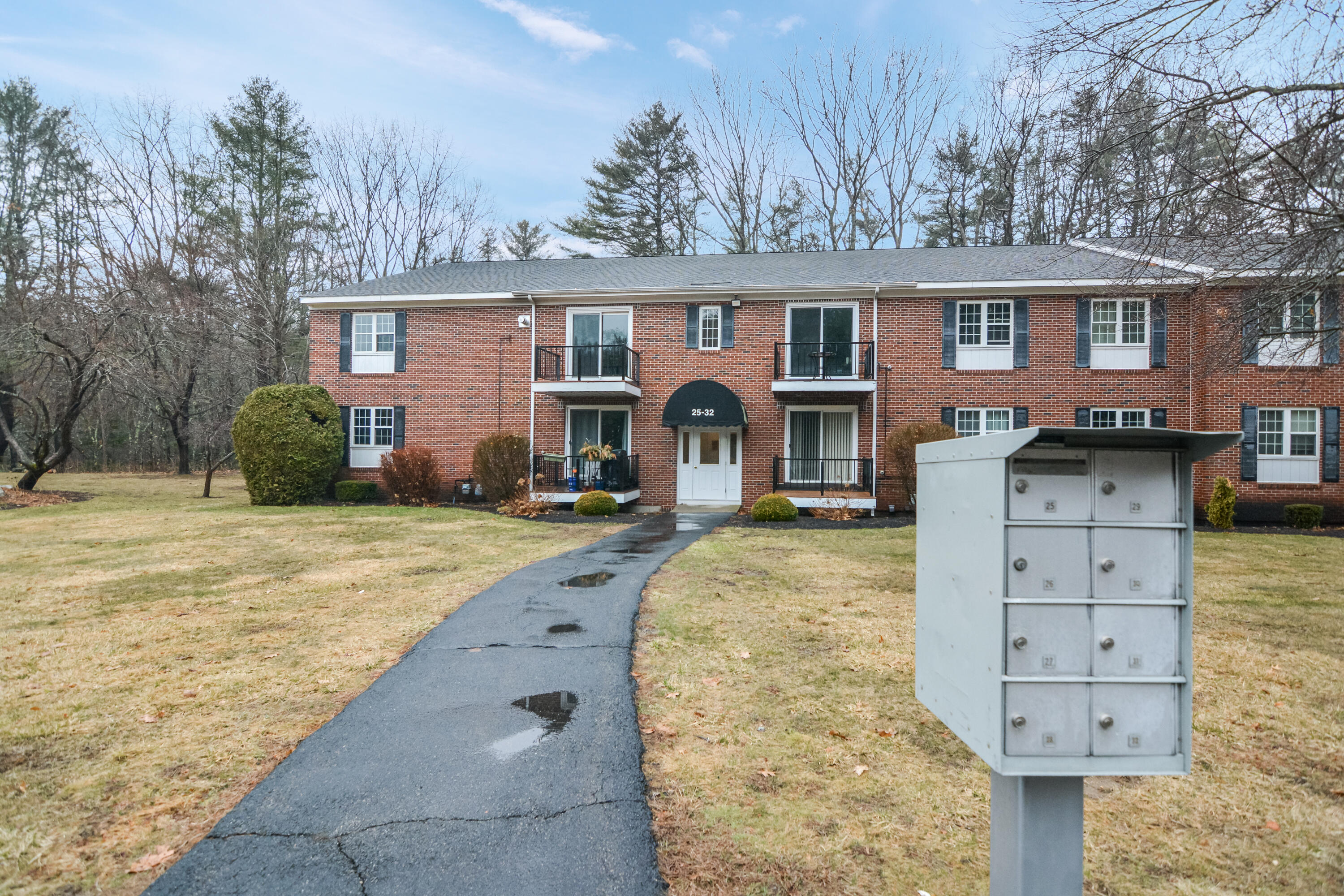 246 E Bridge Street, 29