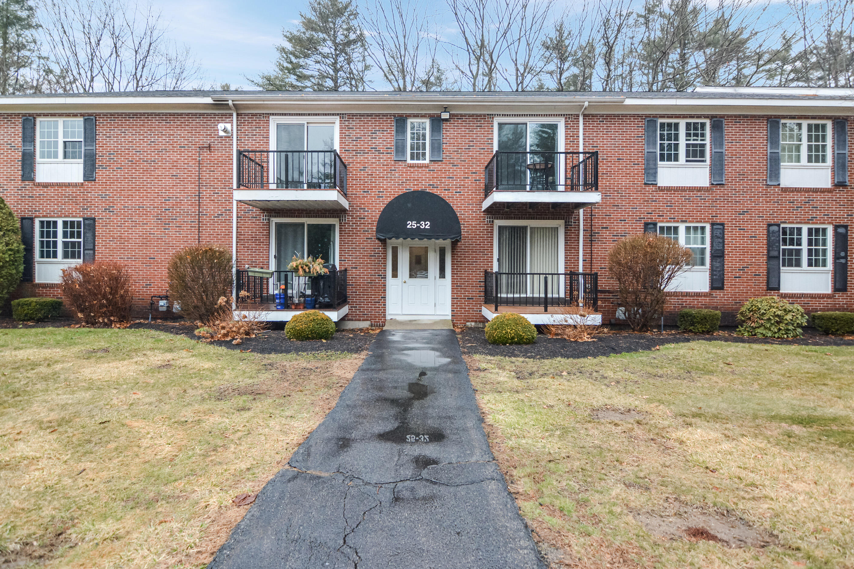 246 E Bridge Street, 29