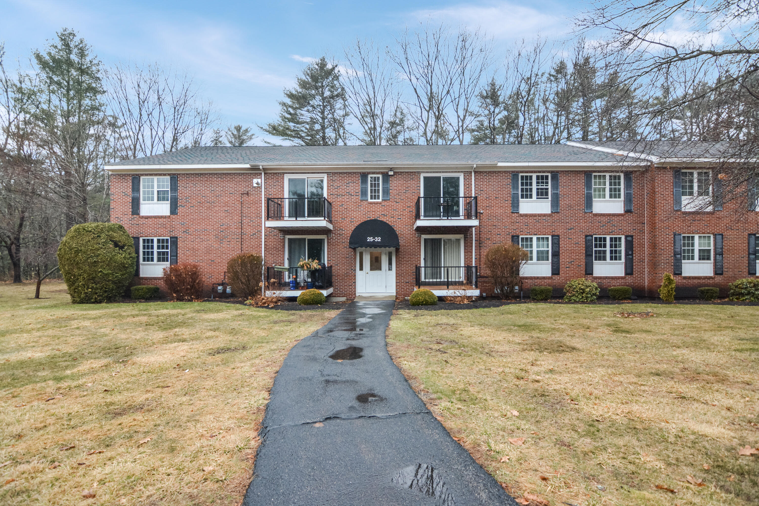 246 E Bridge Street, 29