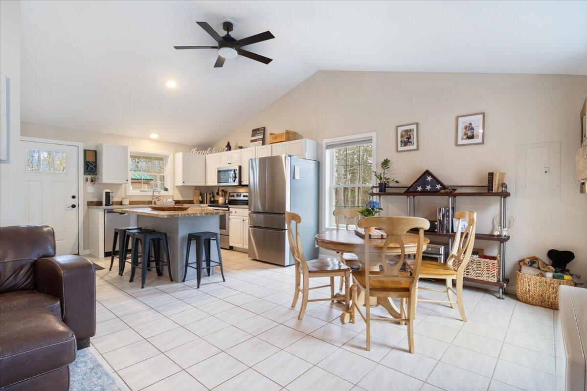 2 N Ridge Road